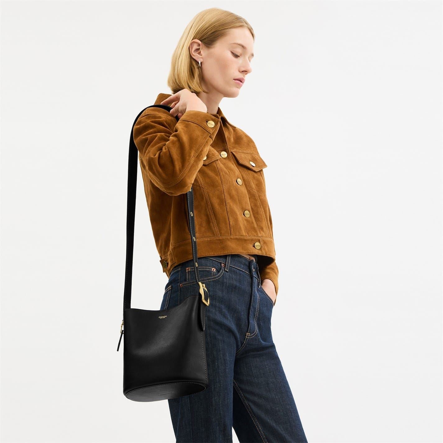 Coach Bleeker Bucket Bag 21