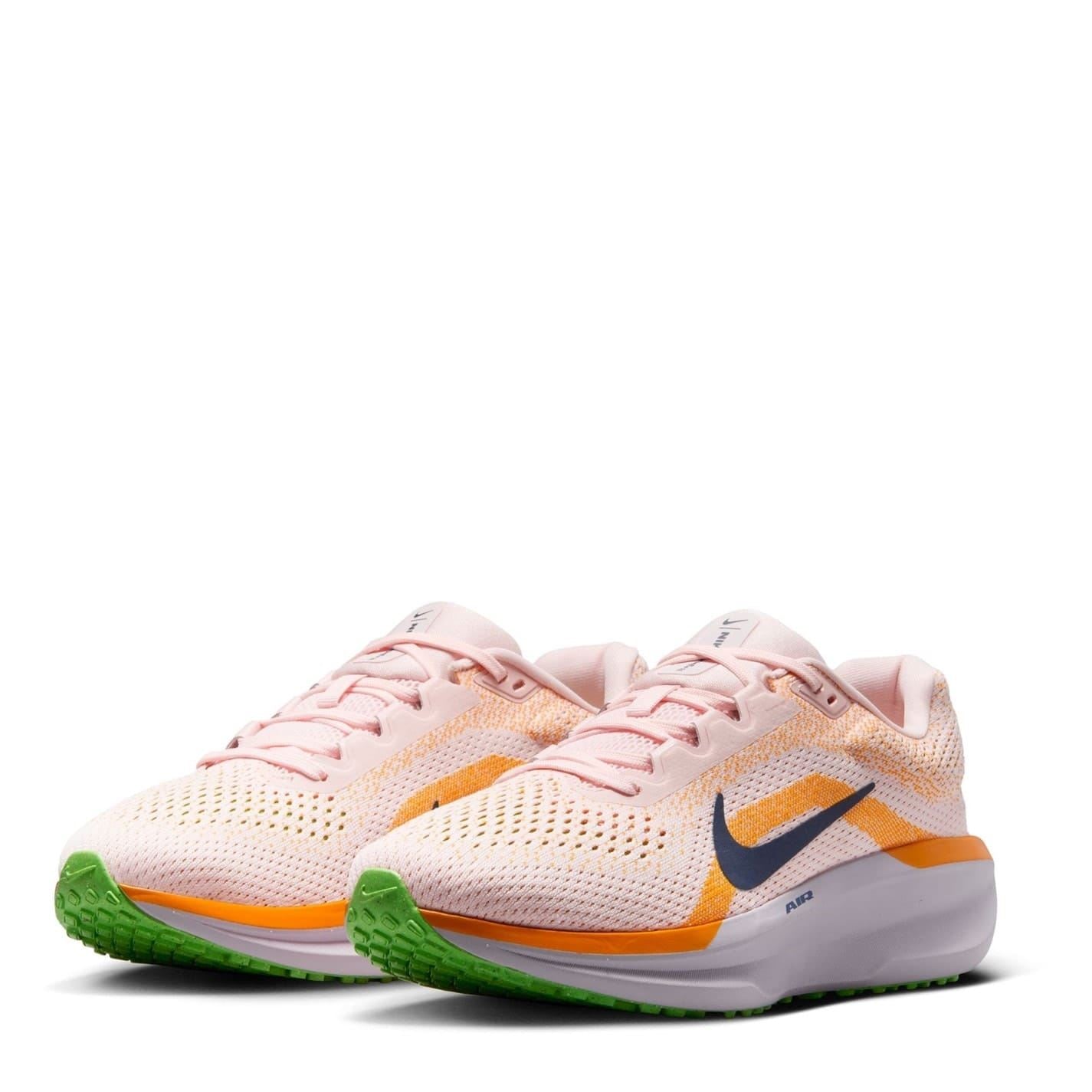 Nike Womens 11 Road Running Shoes