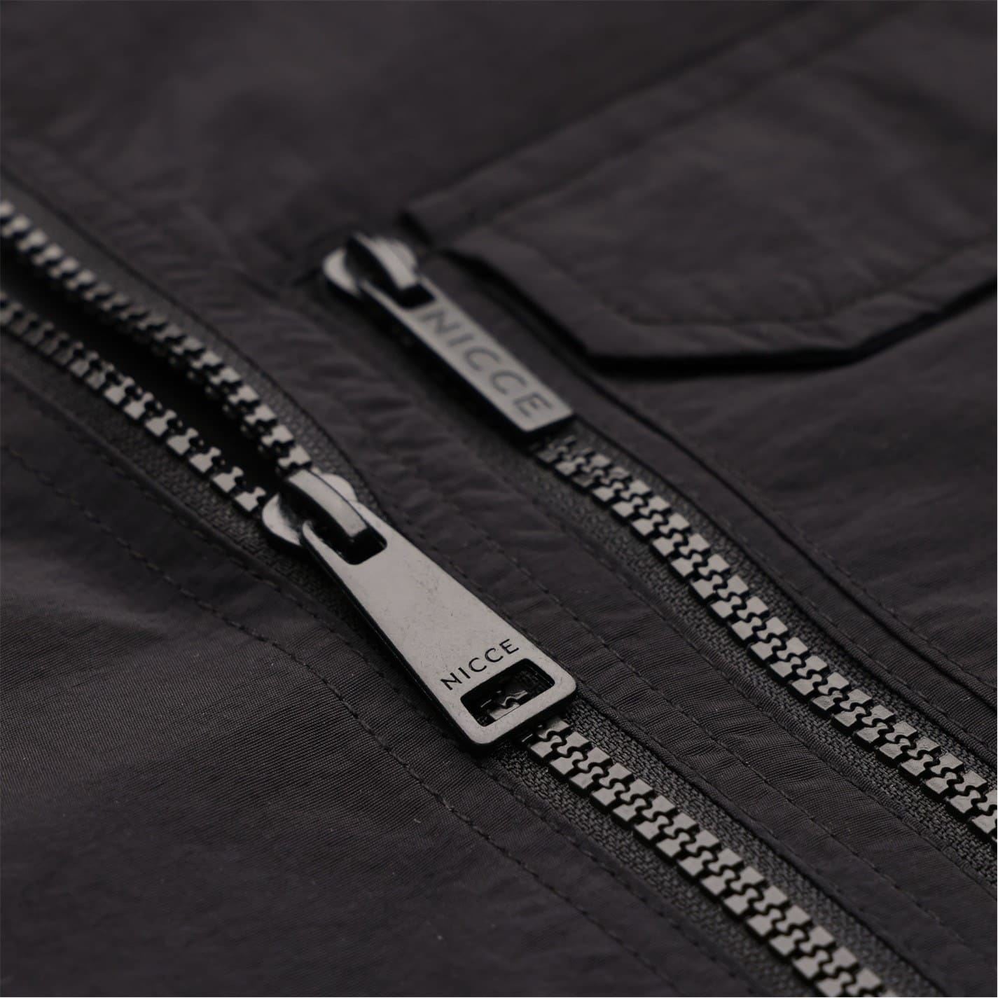 Nicce Claytun Solid Patterned with Logo Badge Overshirt