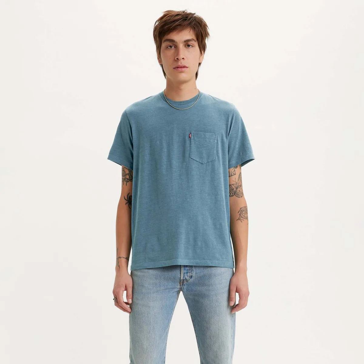Levis Classic Pocket T-Shirt