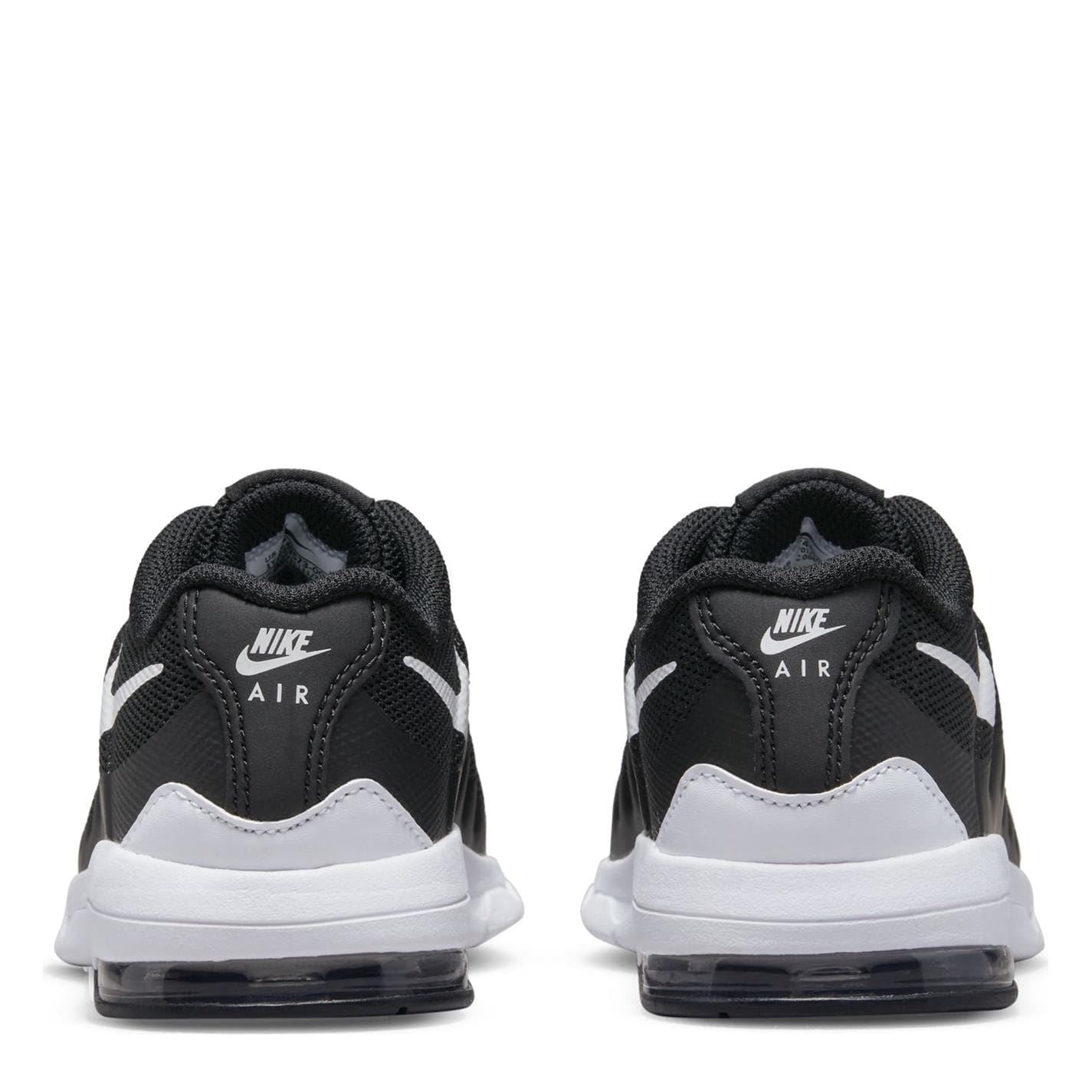 Nike Air Max Invigor Little Kids Shoe