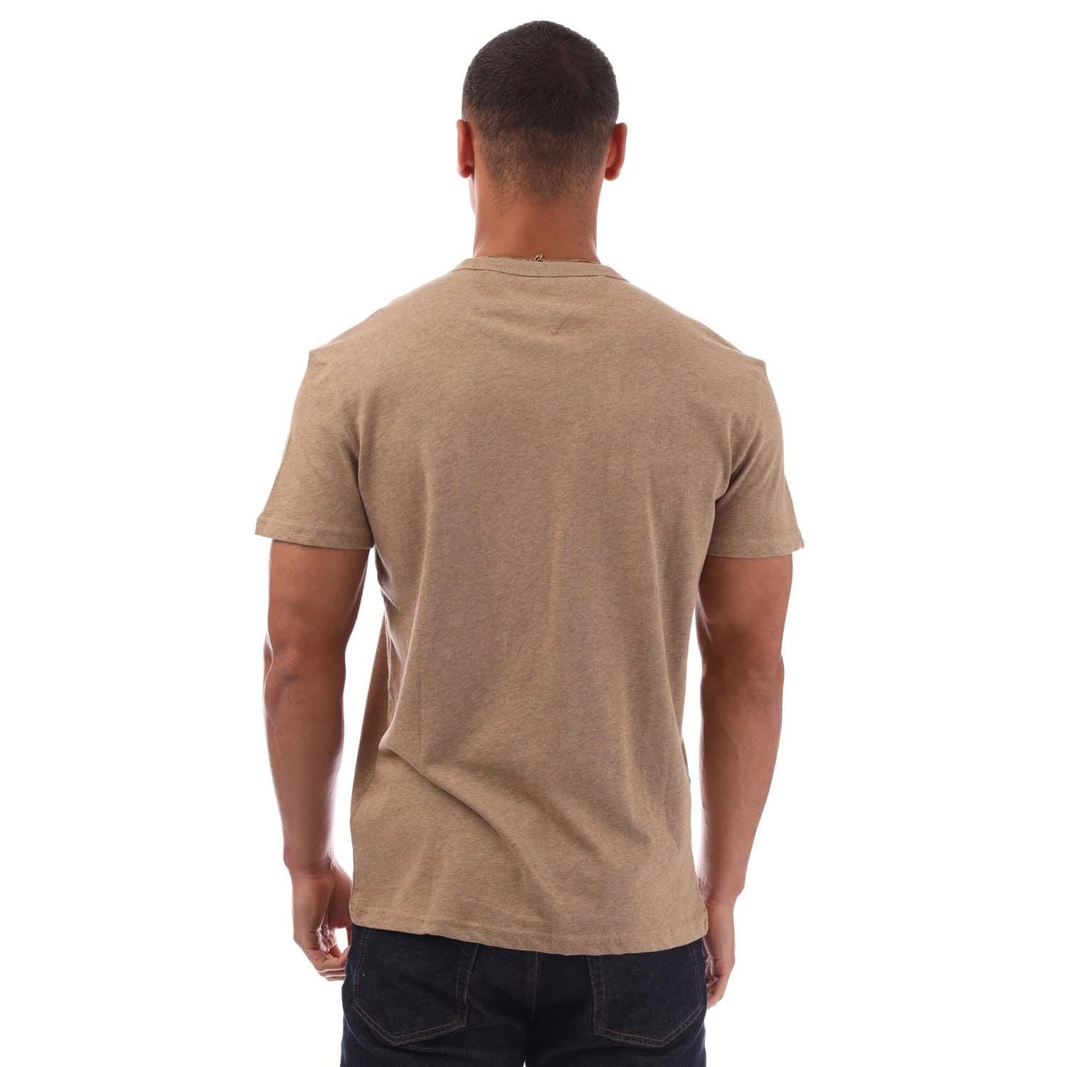 Tommy Jeans Tonal Tommy Badge T-Shirt