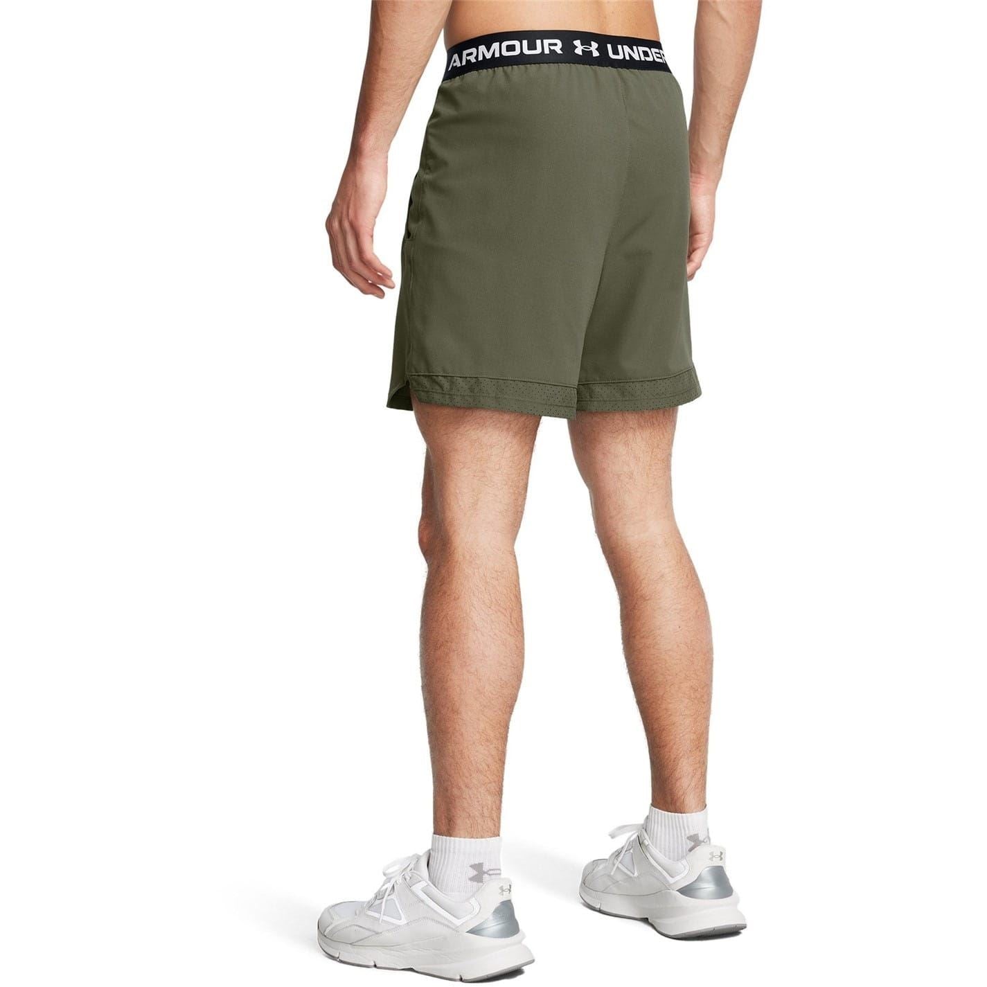 Under Armour Vanish Fitness Shorts with Bold Logo