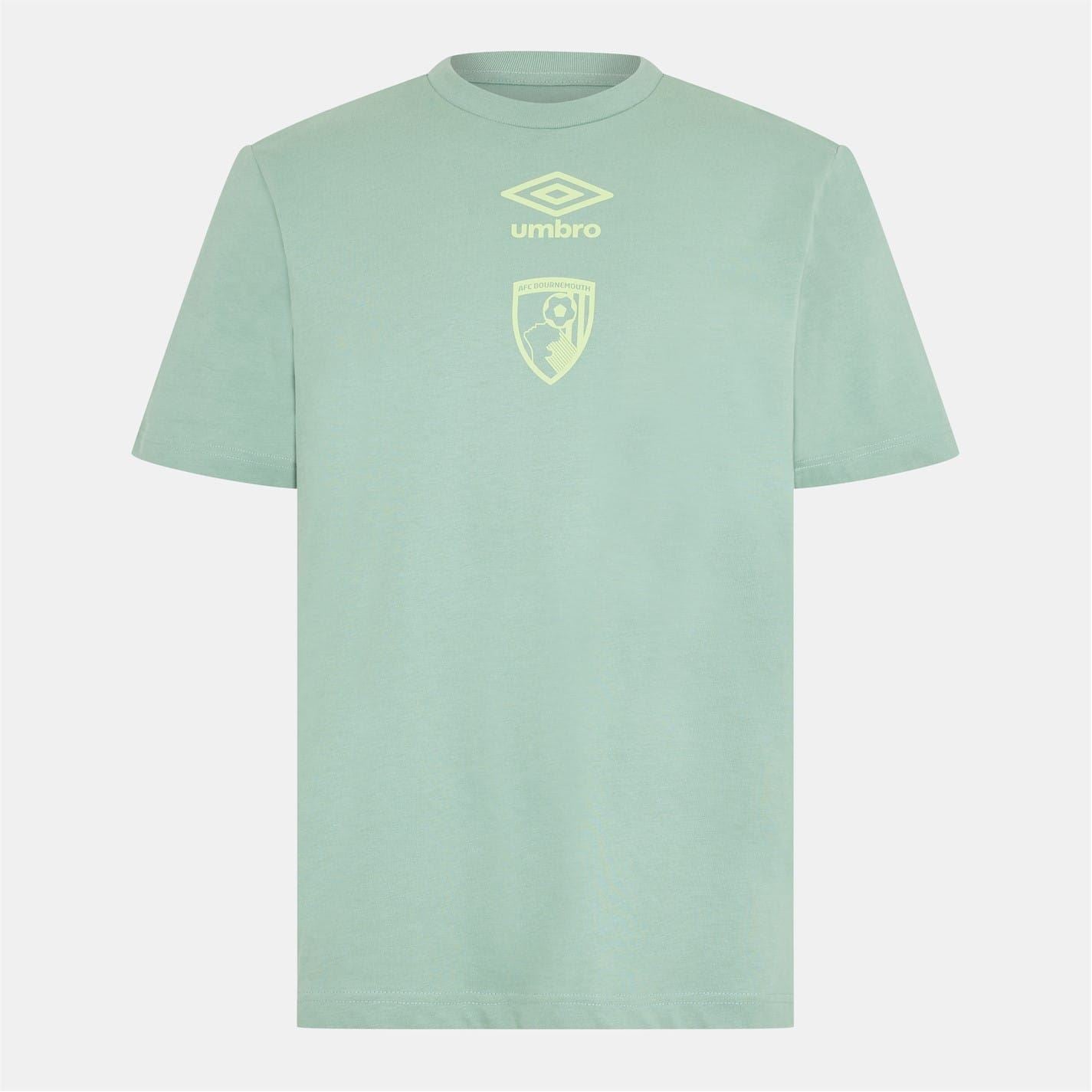 Castore Logo Print Crew Neck Short Sleeve T-Shirt