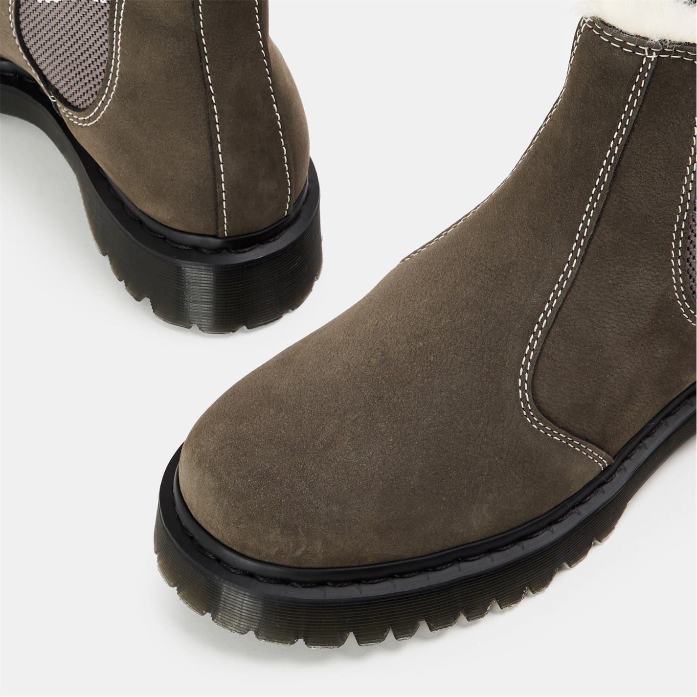 Dr Martens 2976 Leonore Fur Lined Chelsea Boot