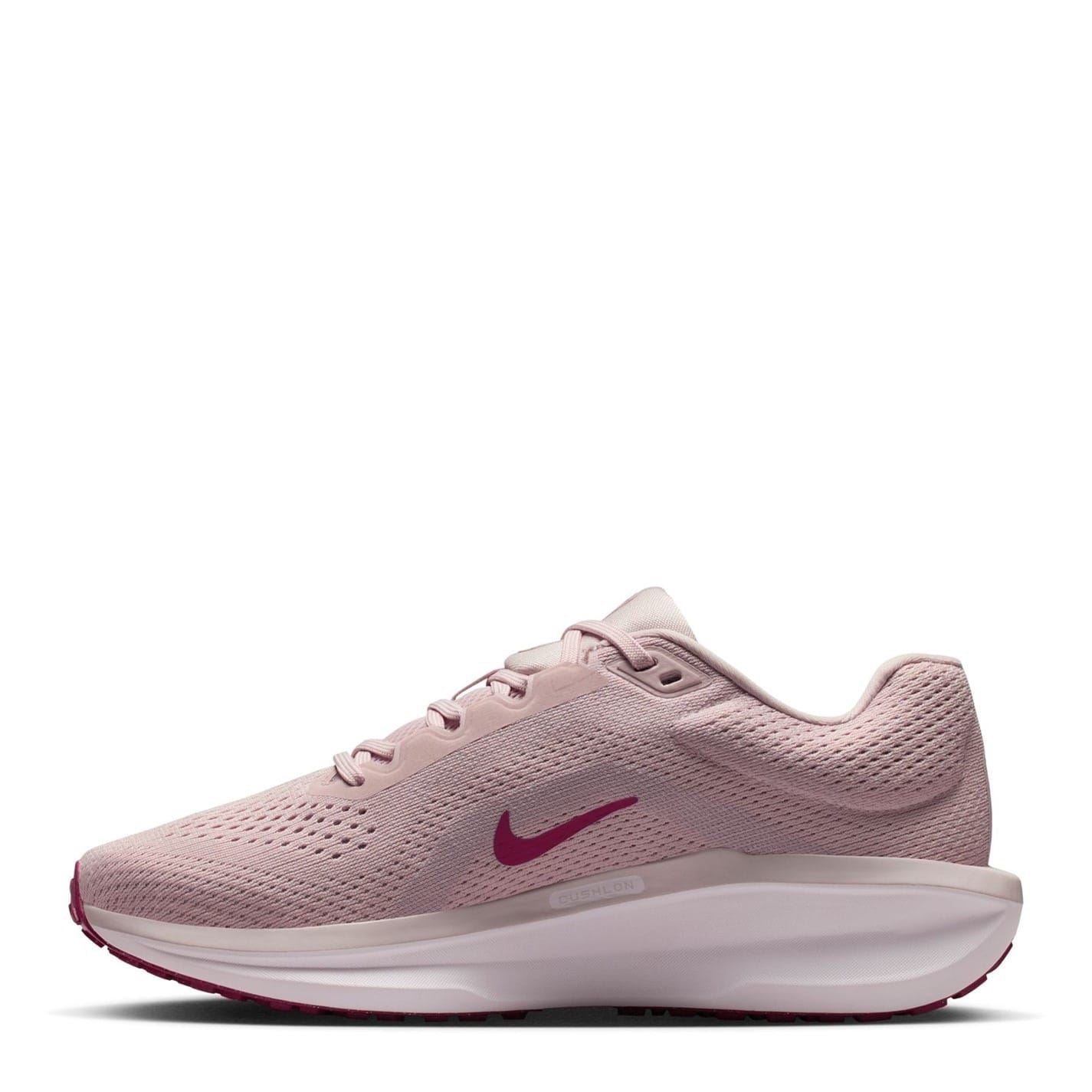 Nike Womens 11 Road Running Shoes