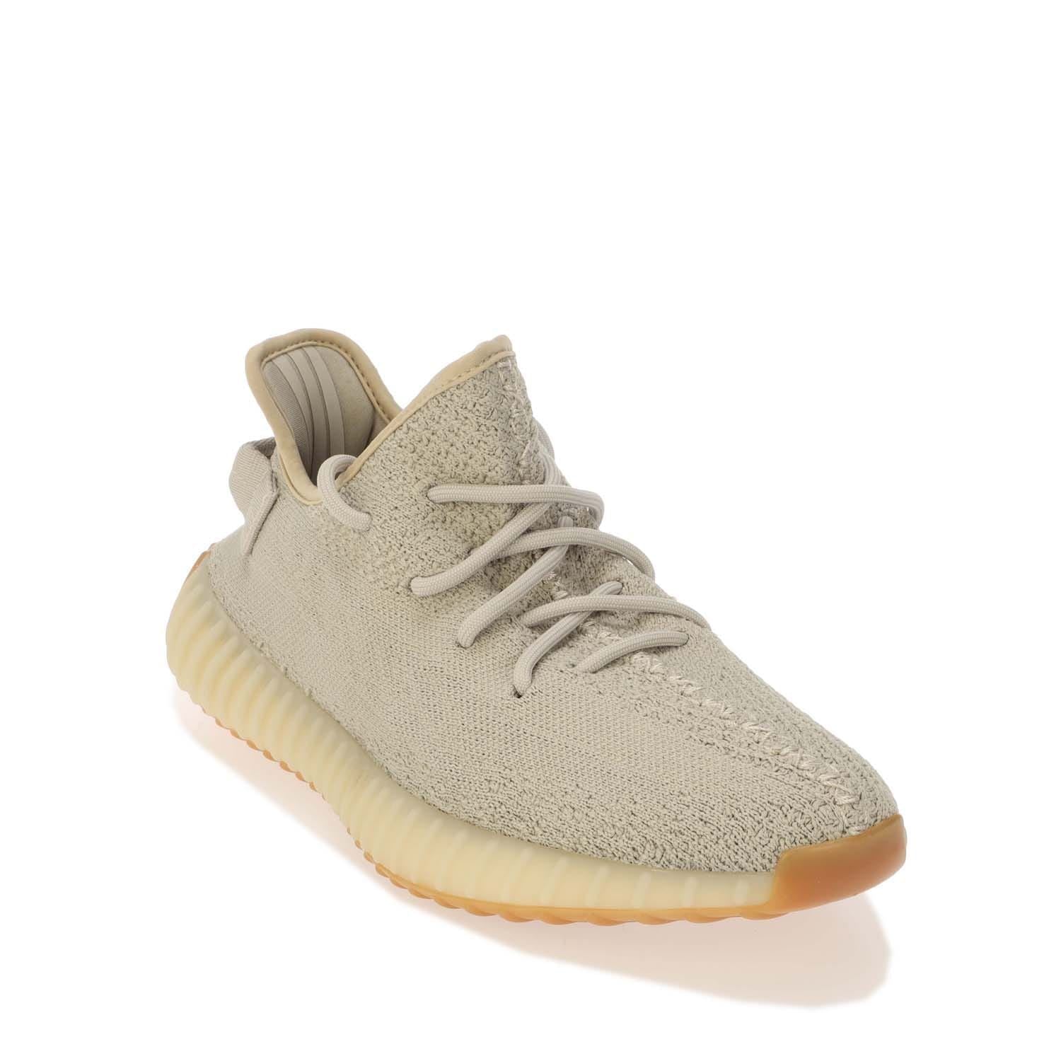 Yeezy Boost 350 V2 Trainers