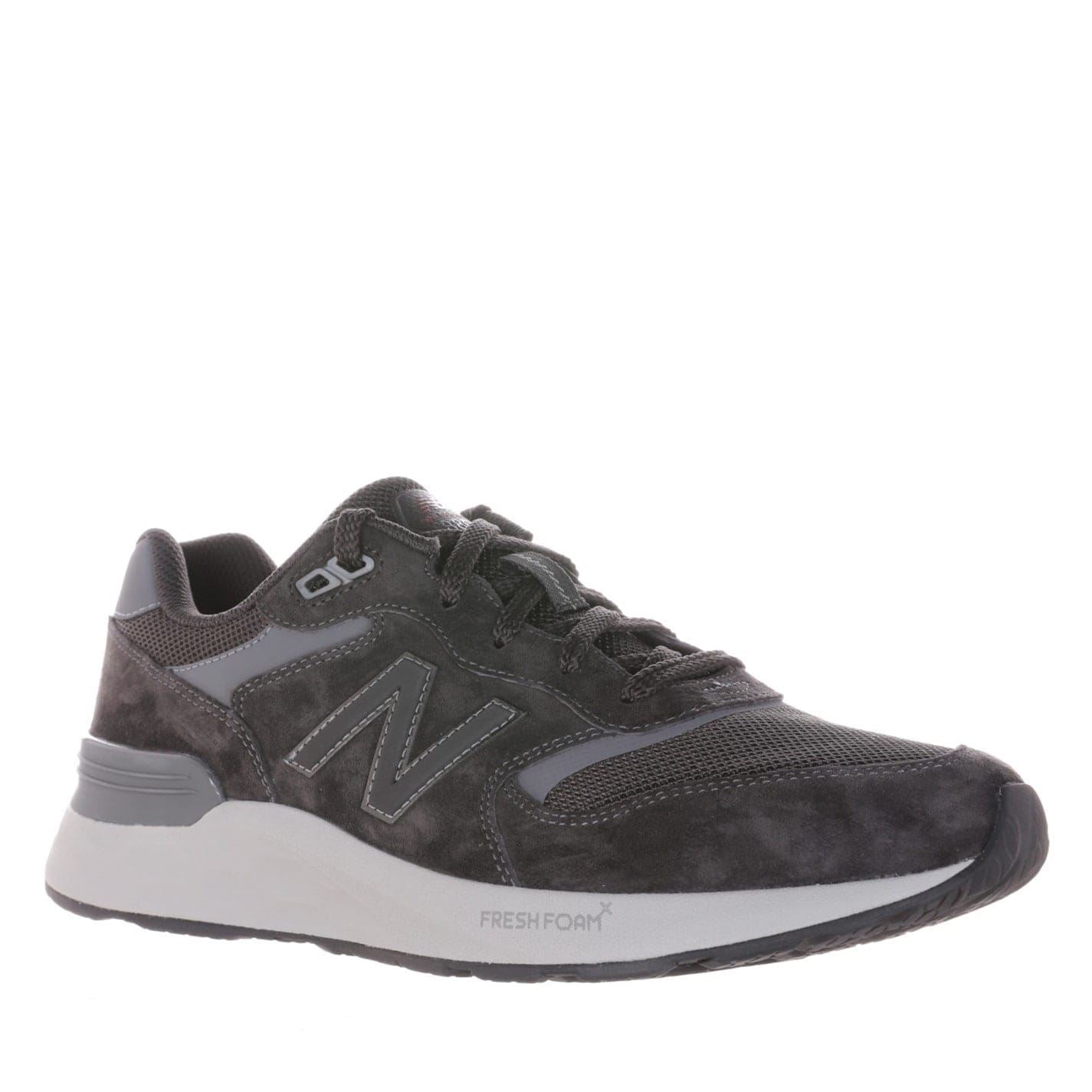 New Balance Round Toe Low Top Sneakers