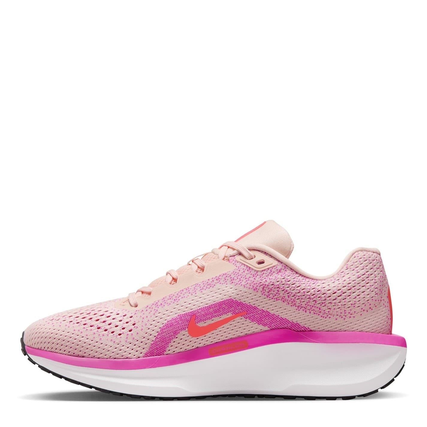 Nike Womens 11 Road Running Shoes