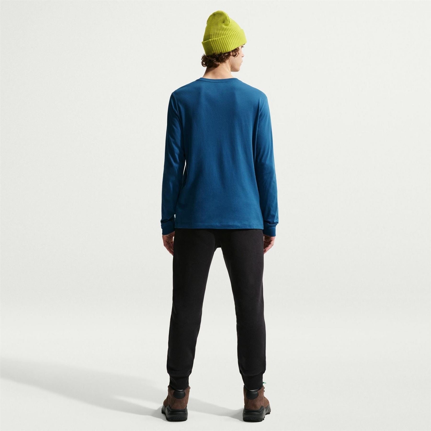 Nike Mens Club Long Sleeve T-Shirt