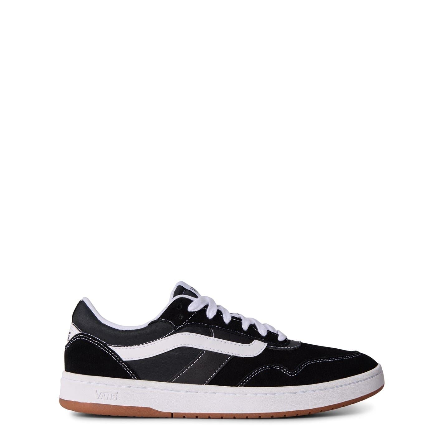 Vans Cruze 3.0 Round Toe Flat Heel Court Shoes