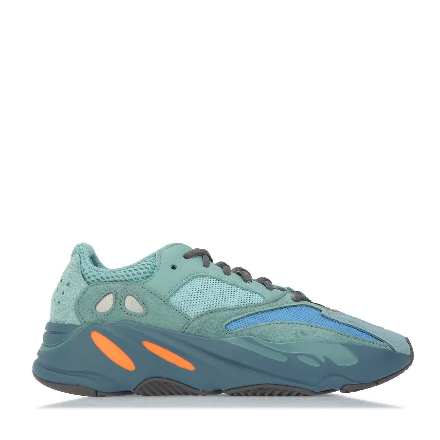 Yeezy Boost 700 Trainers