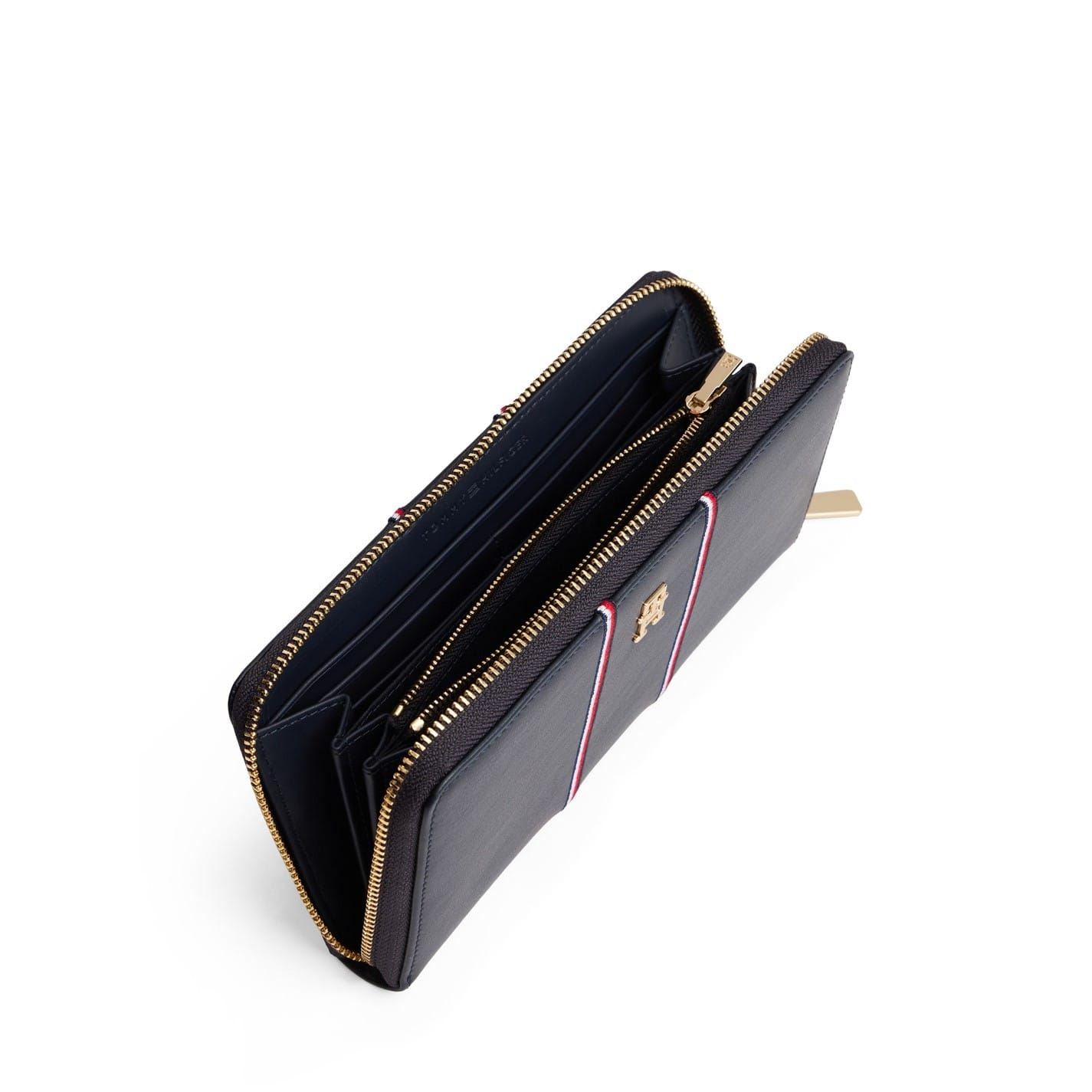 Tommy Hilfiger Icon Stripe Patterned Zip Around Wallet