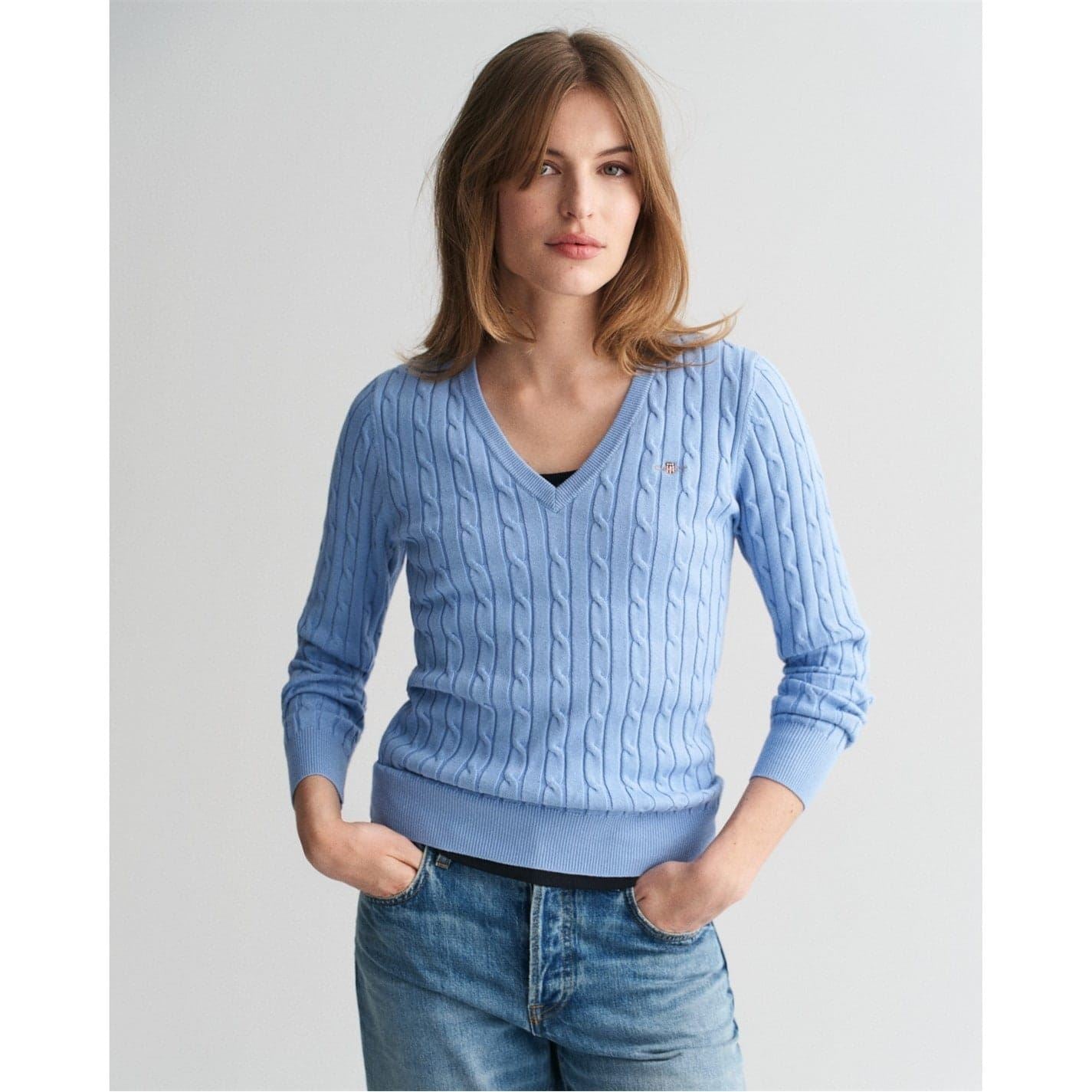 Gant V-Neck Cable Knit Pattern Long Sleeve Sweater