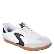 Skechers Duraleather Suede Bungee Low Top Sneakers