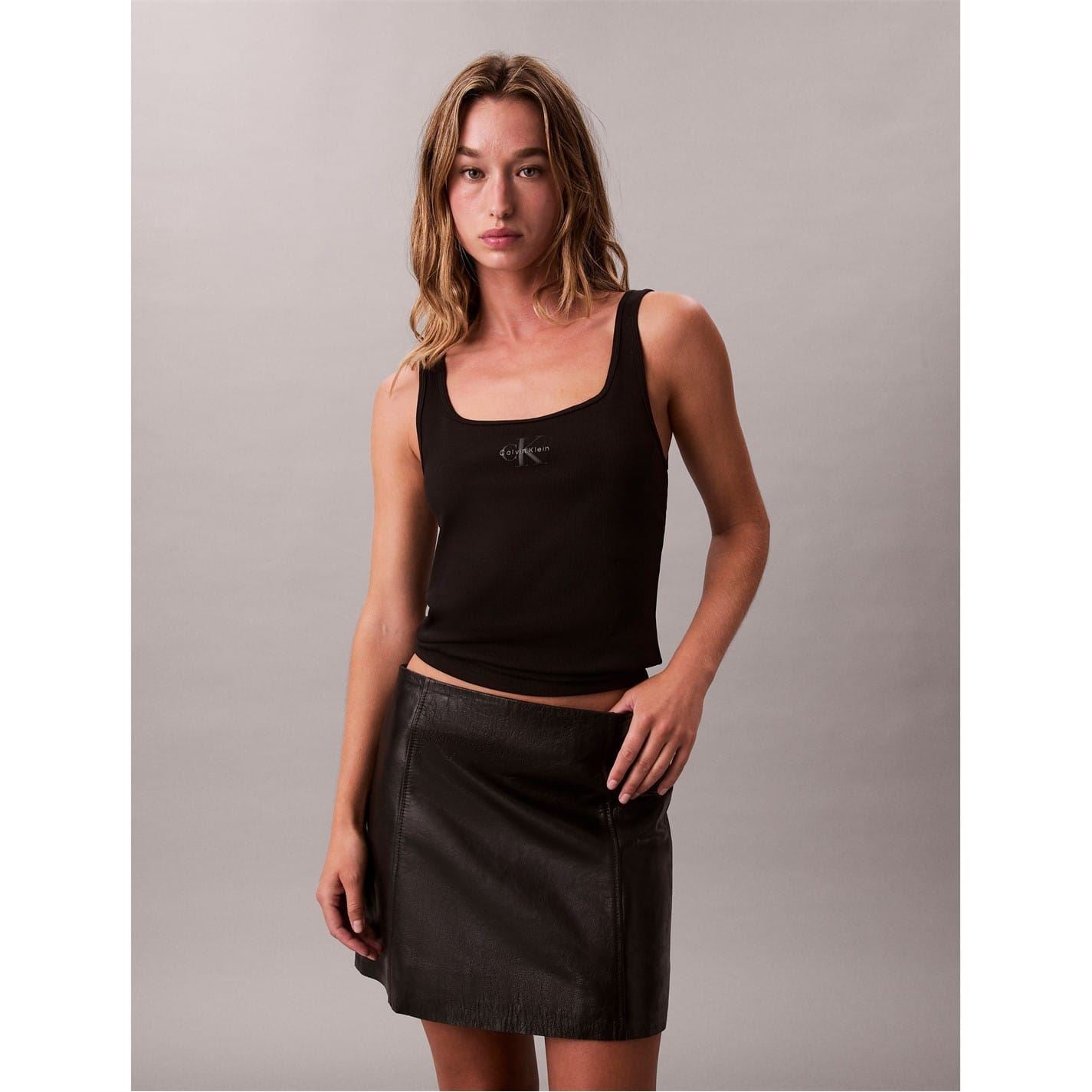 Calvin Klein Jeans Scoop Neck Sleeveless Box Tank