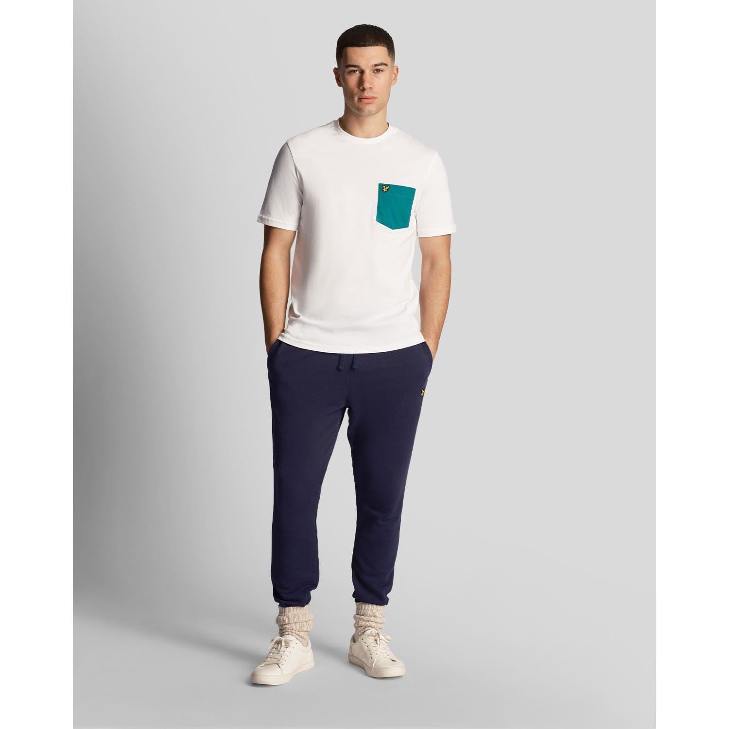 Lyle And Scott Contrast Pocket T-Shirt