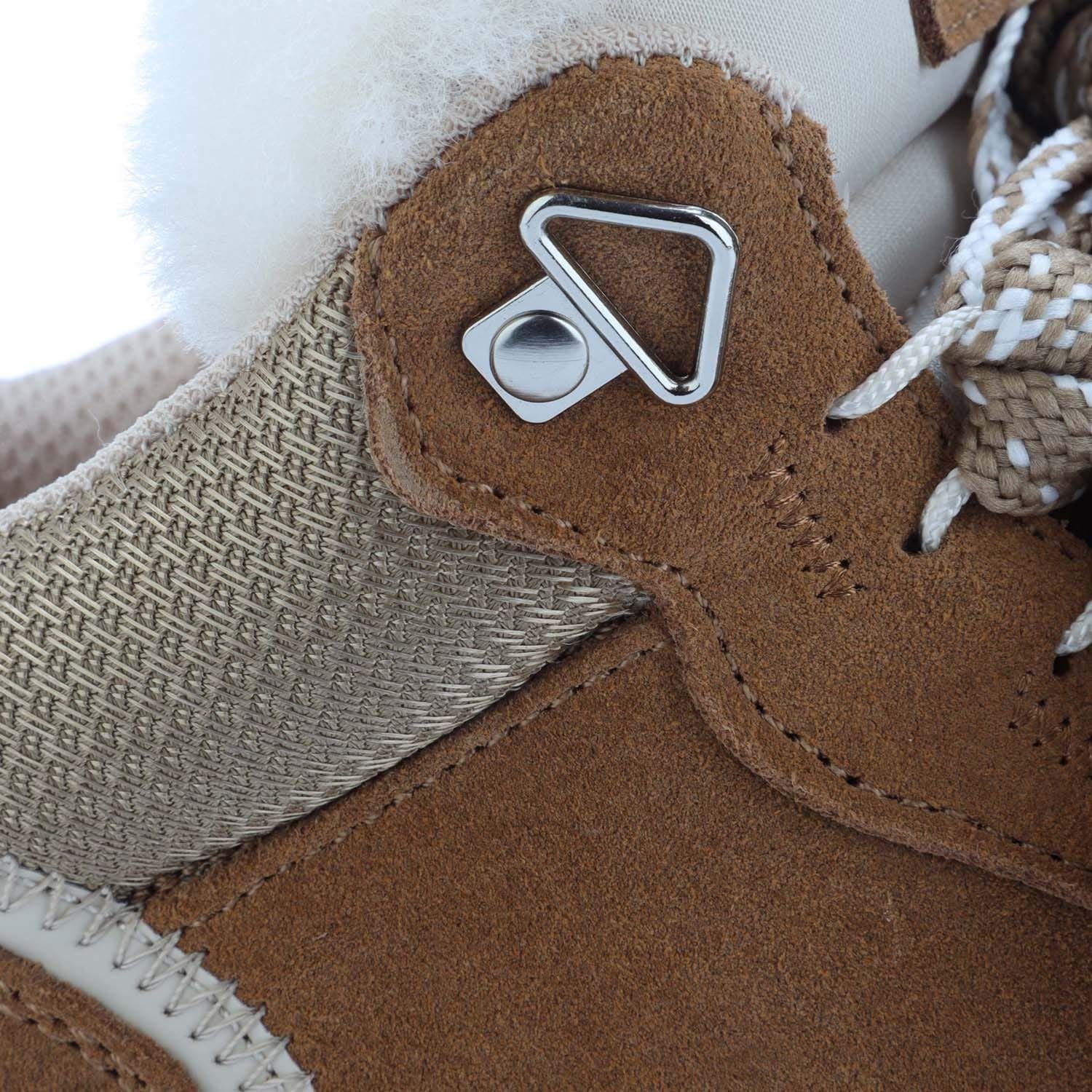 EverAu Marbled Trainer