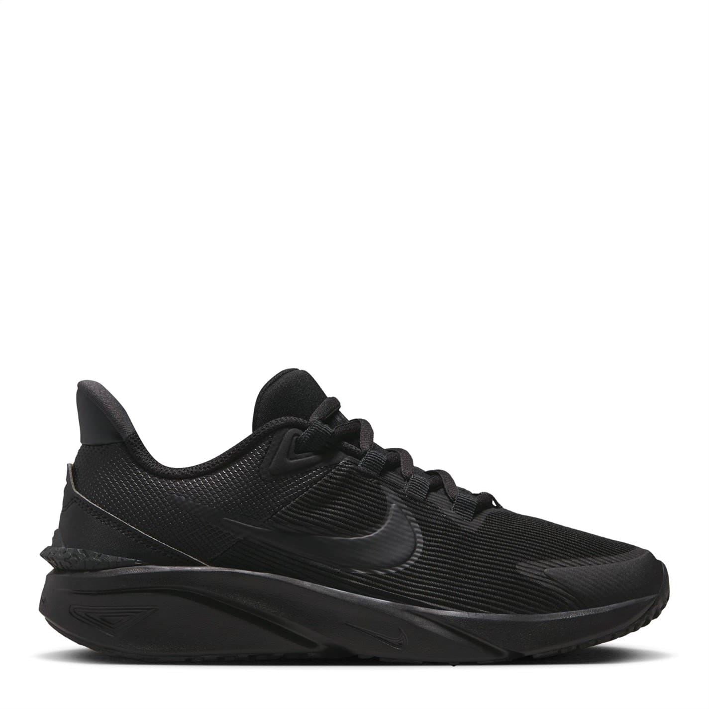 Nike Star Runner 4 Low Top Sneakers
