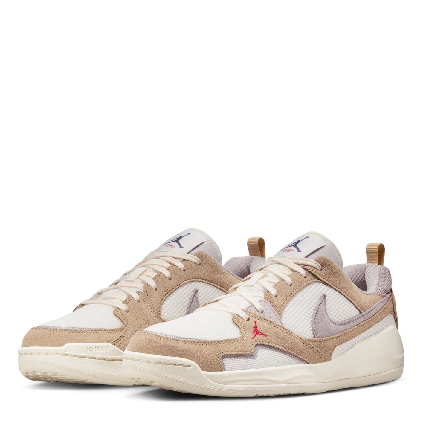 Air Jordan Comfort Era Lace Up Low Top Sneakers