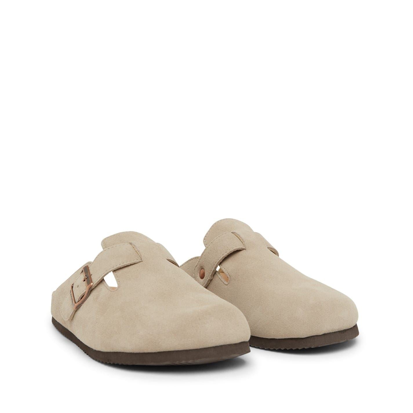 Bench Pike Closed Toe Shuv Sandals