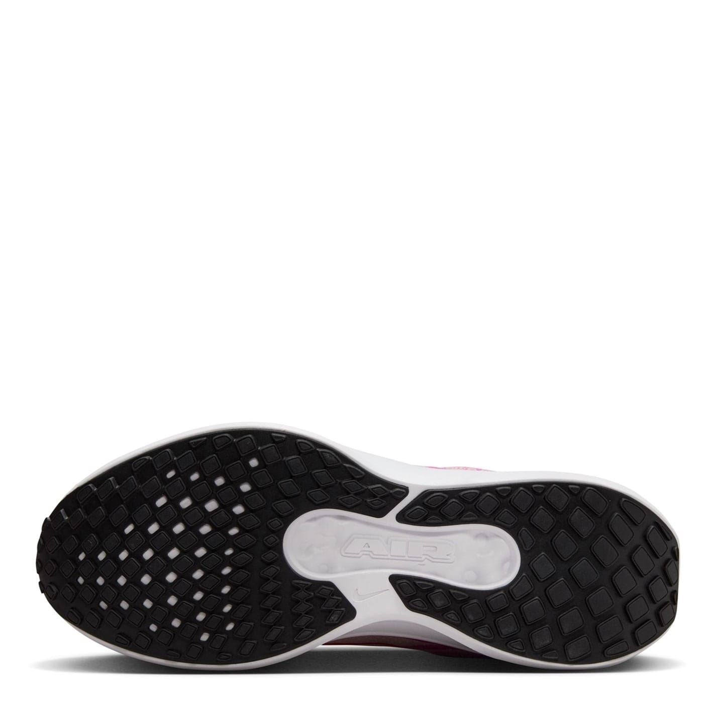 Nike Womens 11 Road Running Shoes