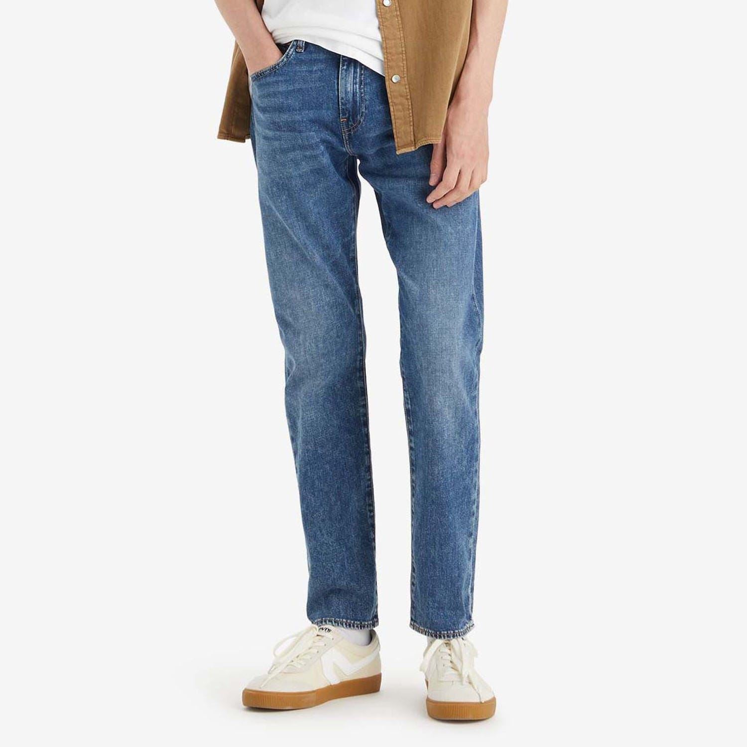 Levis 502 Free to Cool Taper Jeans