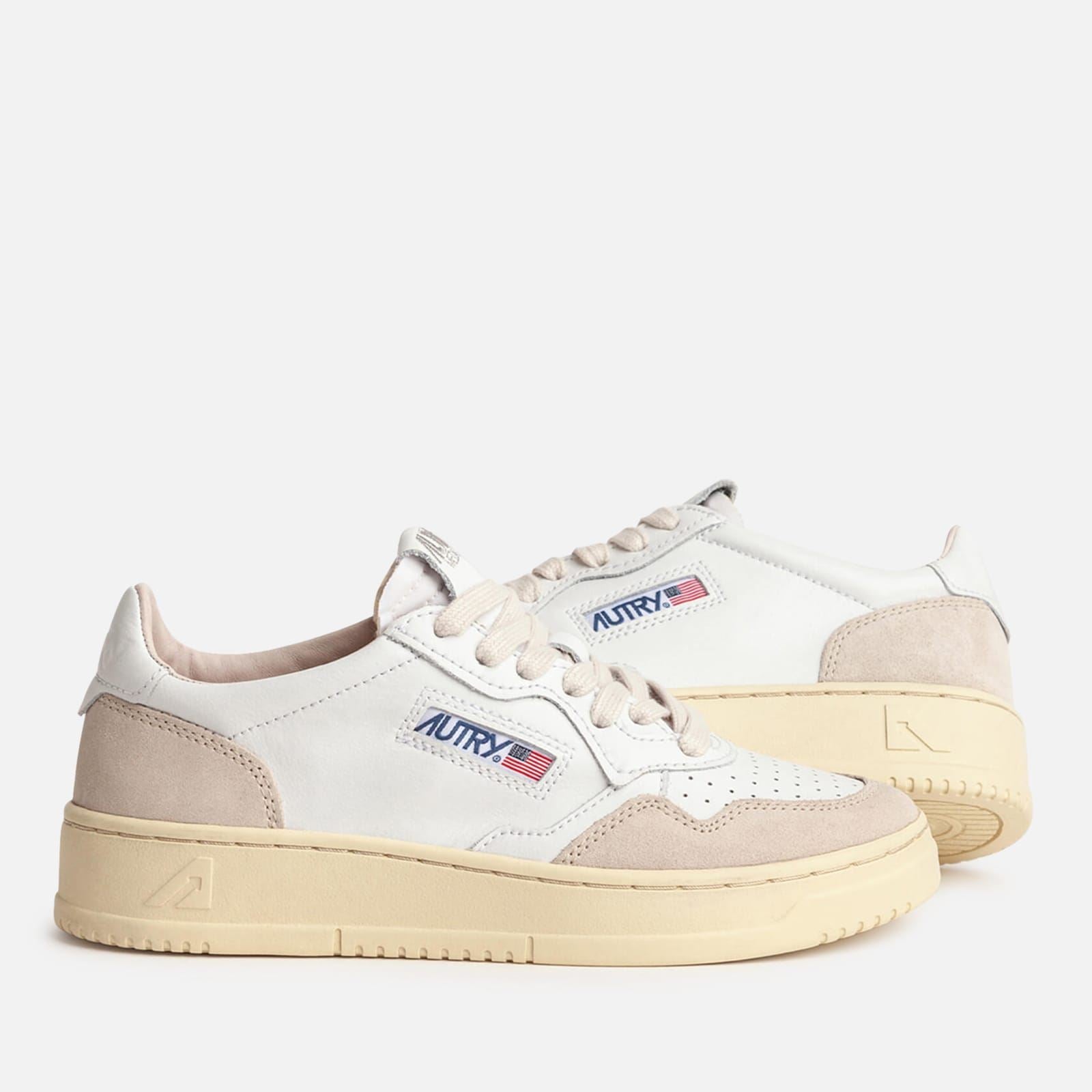 Autry Medalist Leather Court Trainers