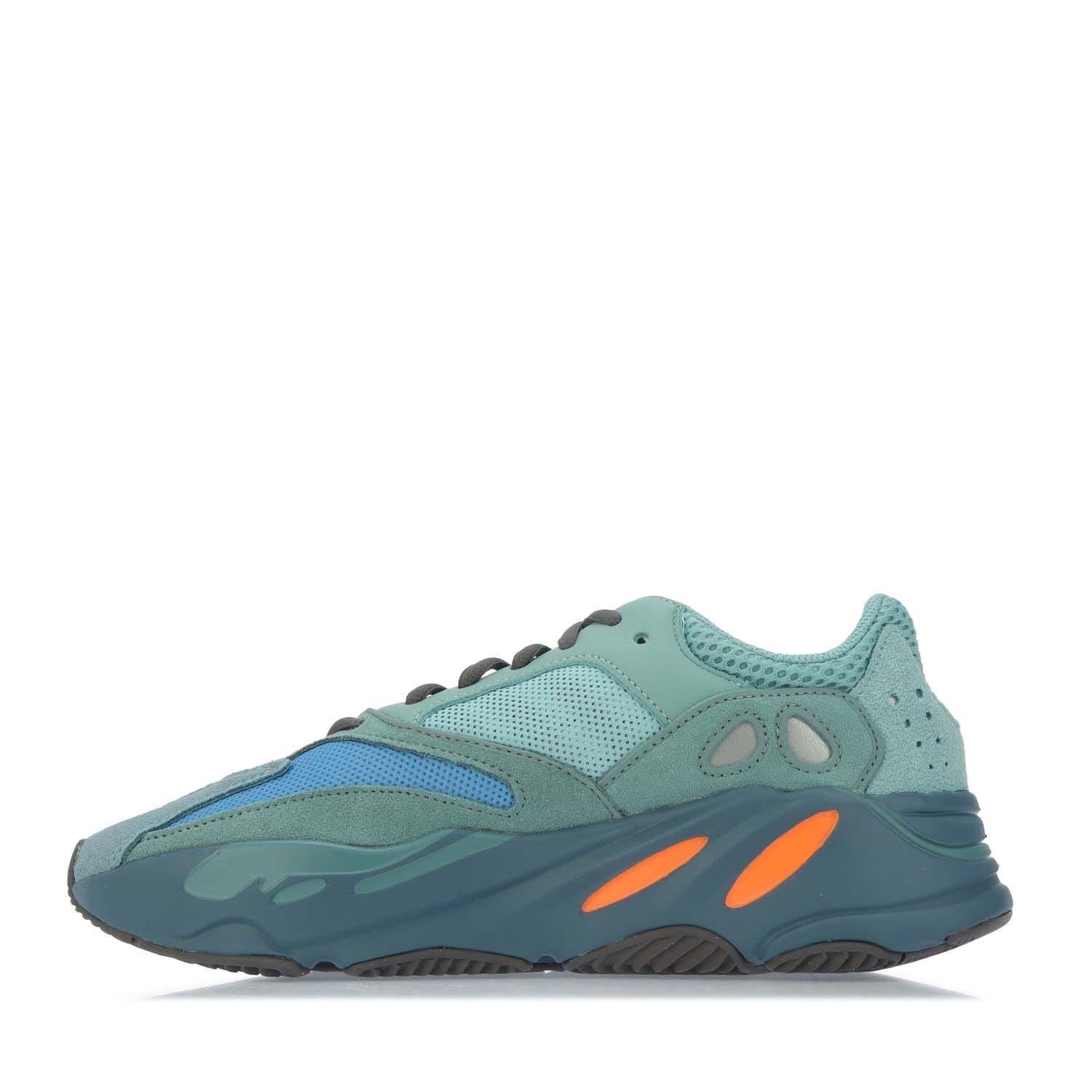 Yeezy Boost 700 Trainers