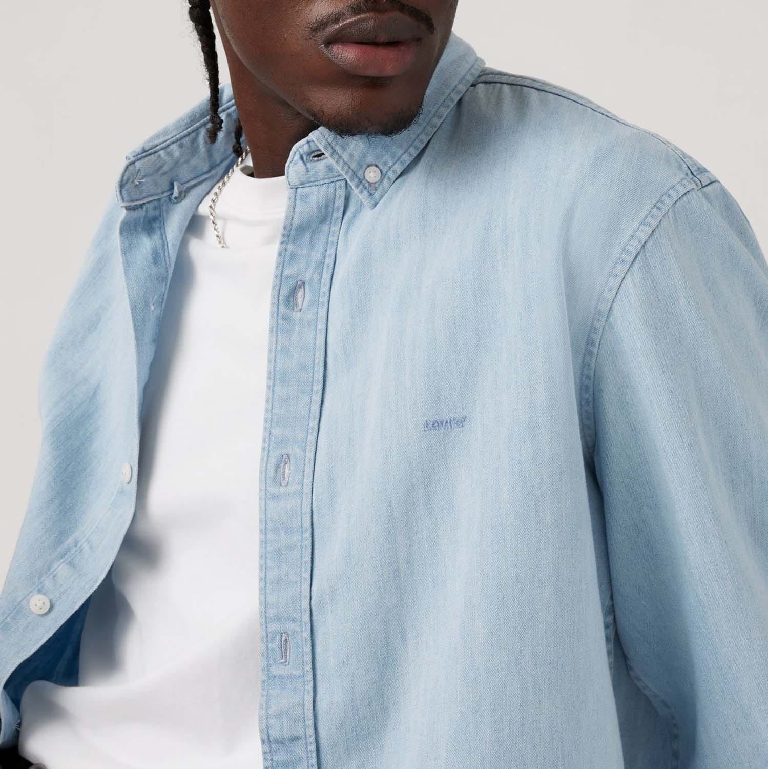 Levis Authentic Button Down Shirt