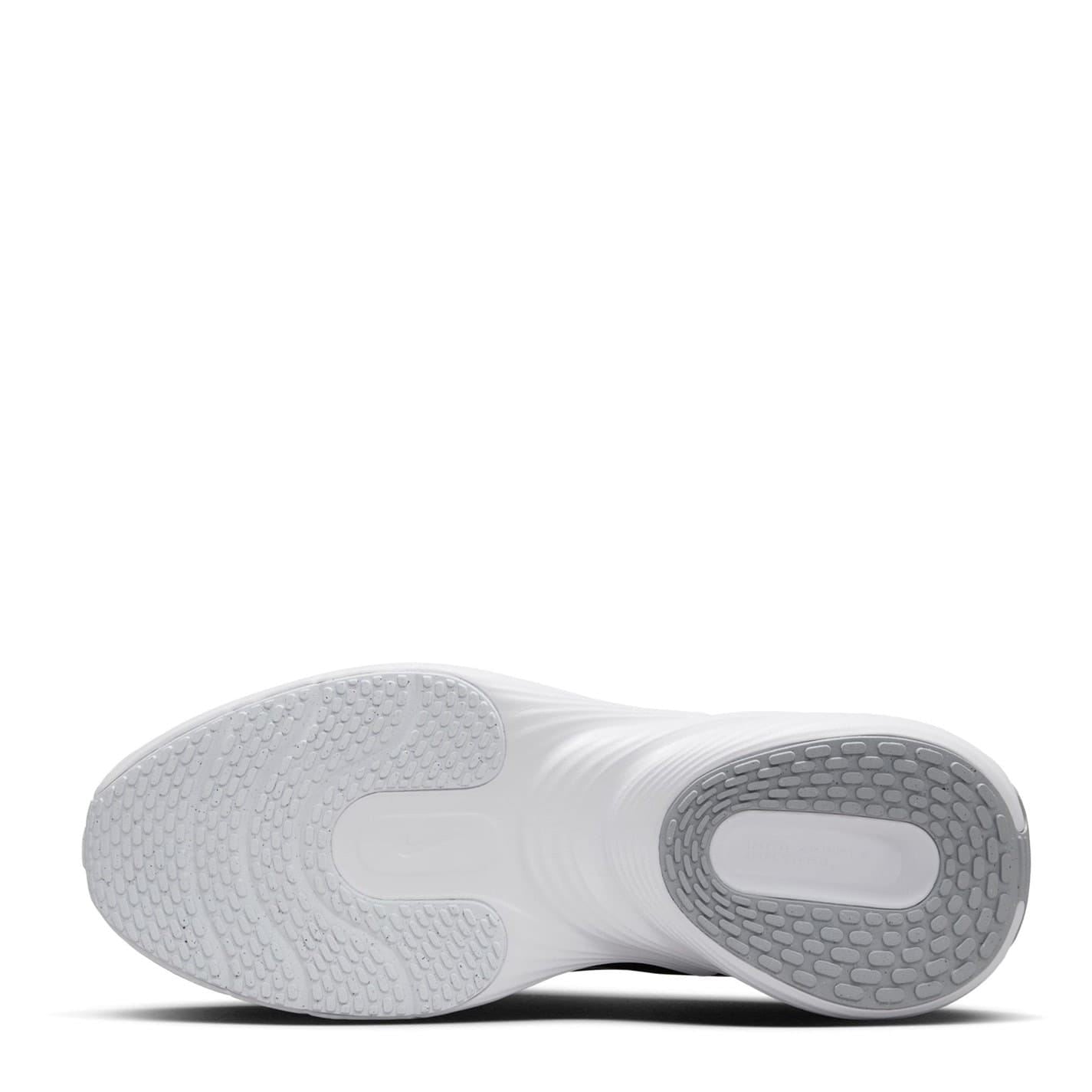 Nike Uplift Low Top Sneakers