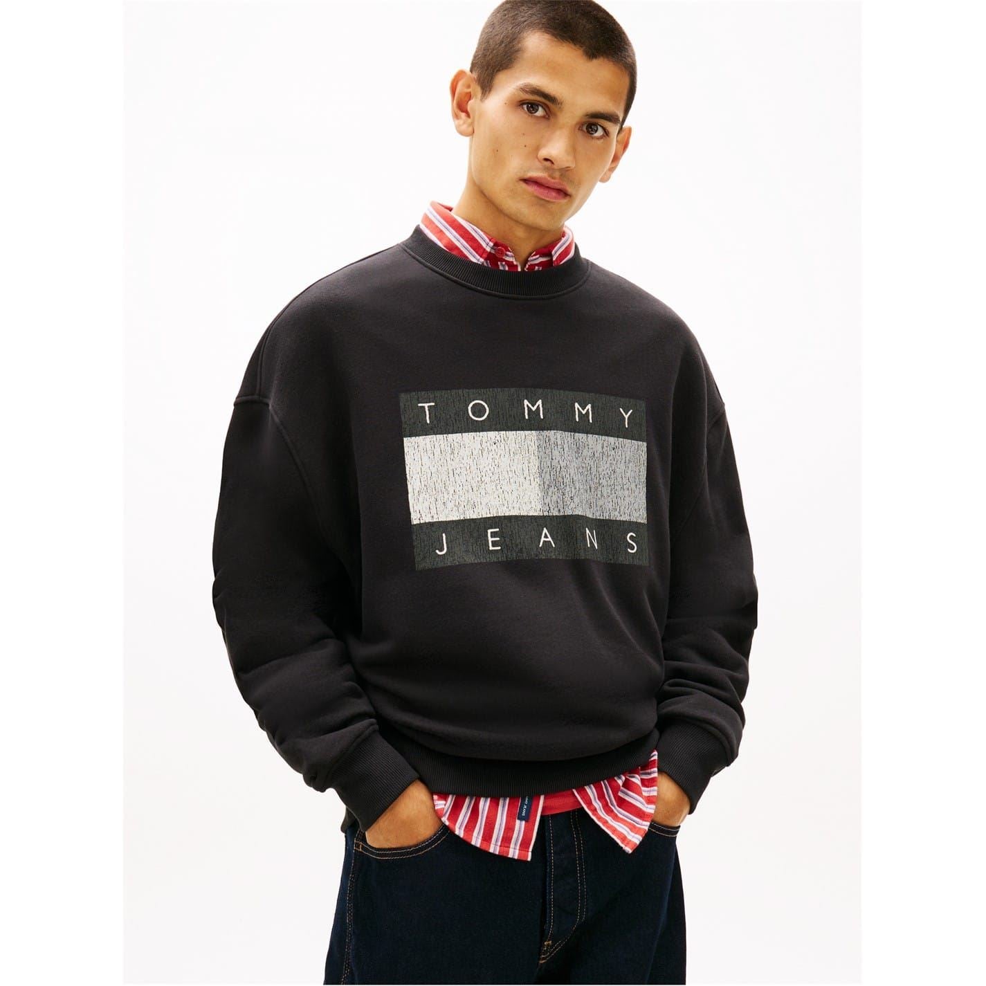 Tommy Jeans Flag Graphic Crew Neck Long Sleeve Sweatshirt