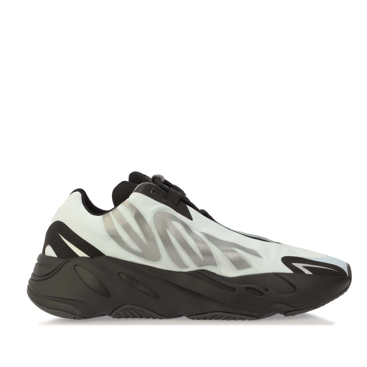 Yeezy 700 MNVN Trainers