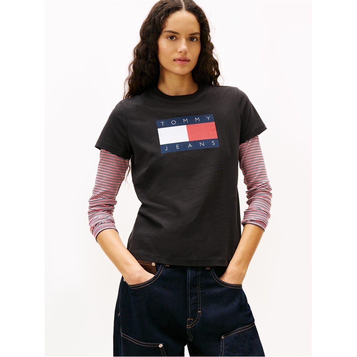 Tommy Jeans Tj Badge Rib Regular Fit T-Shirt
