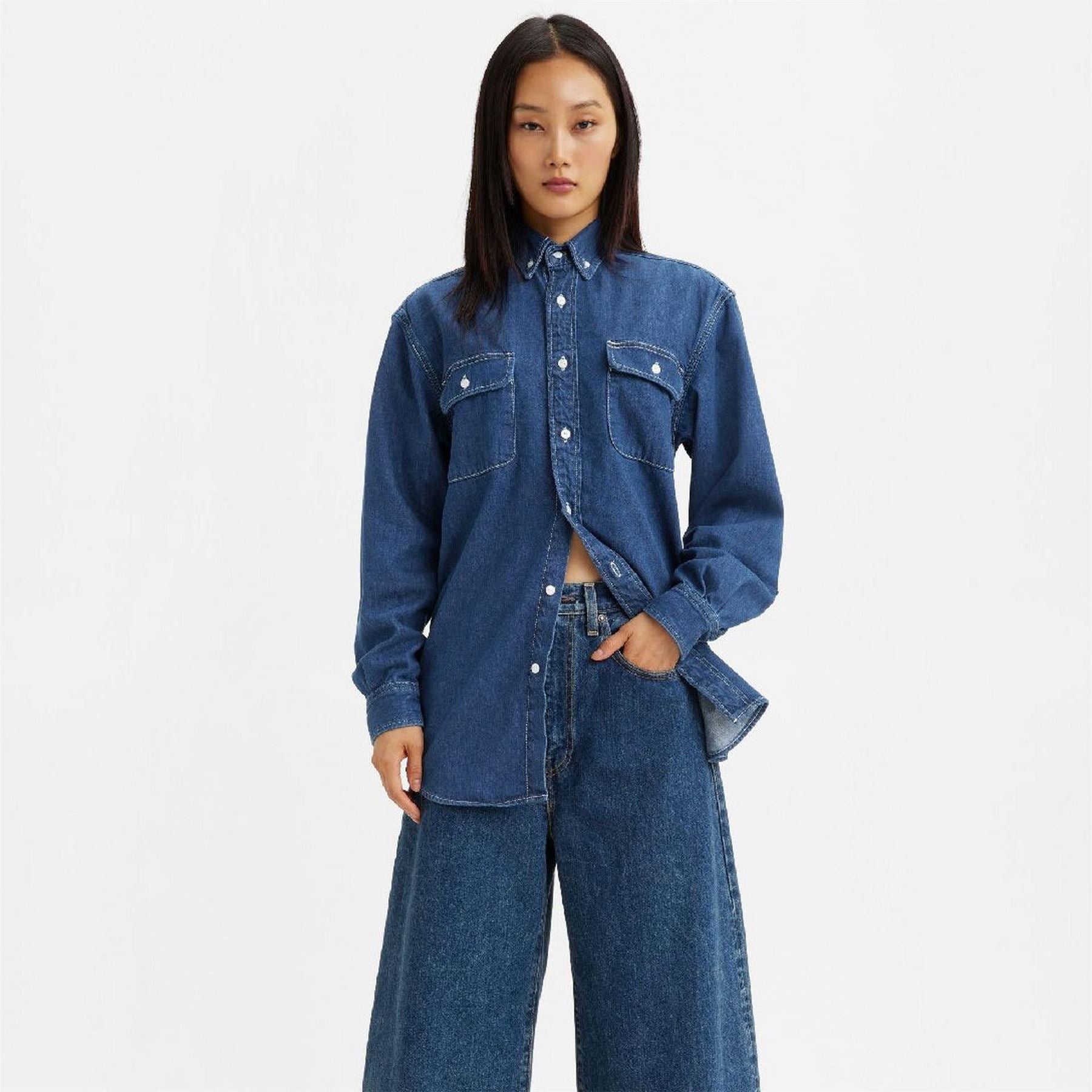 Levis Classic Denim Shirt with Chest Pocket