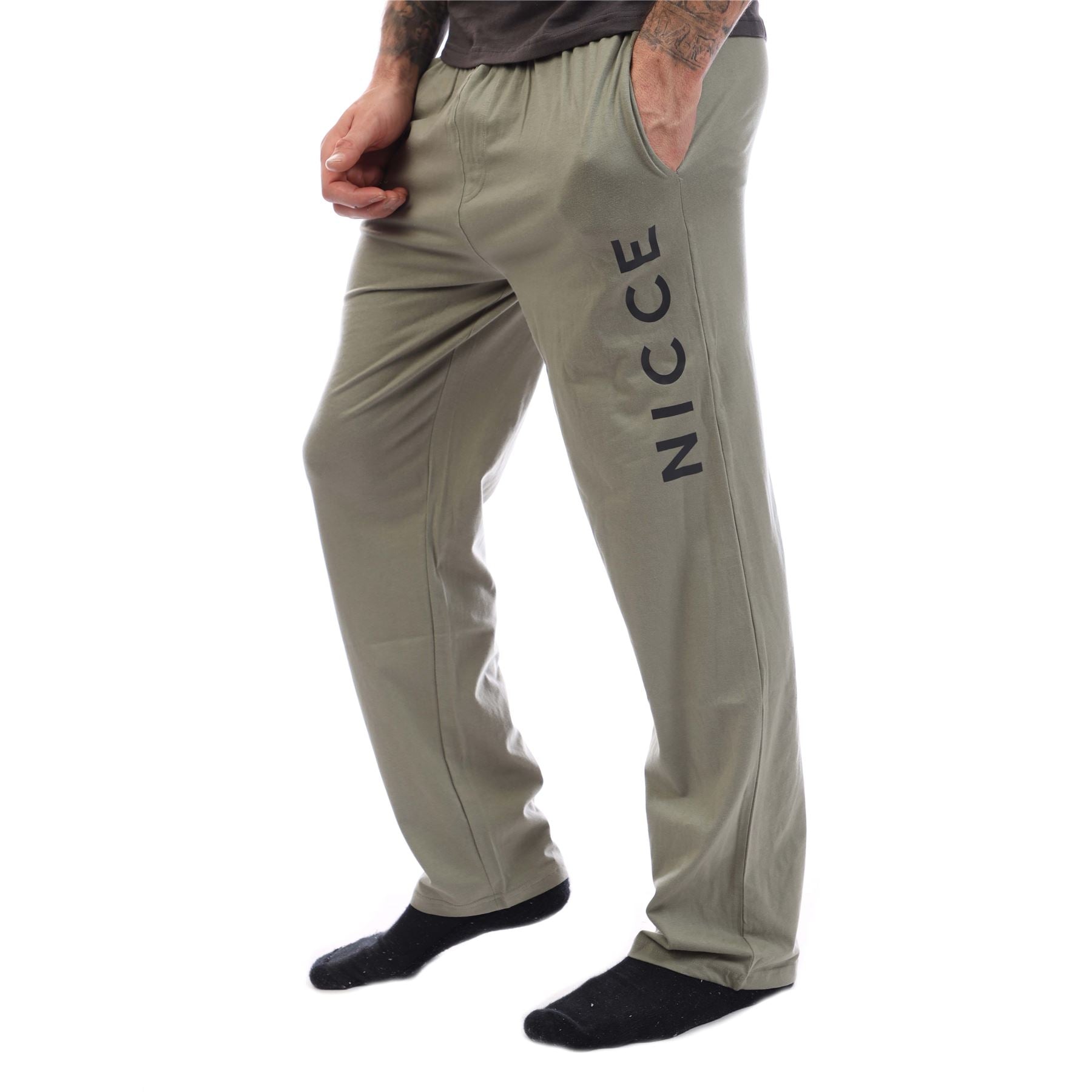 NICCE Mens Aderyn T-Shirt & Pant Set
