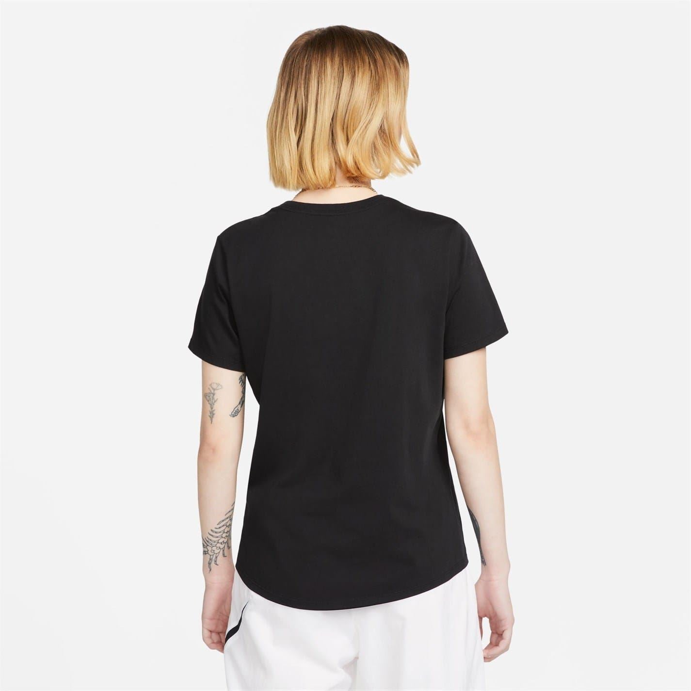 Nike Womens Club T-Shirt