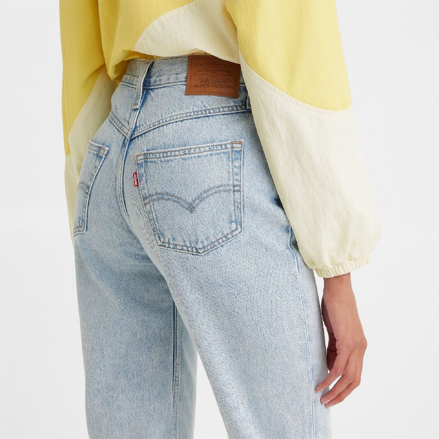 Levis 80s Mom Jean Dont Be Frayed