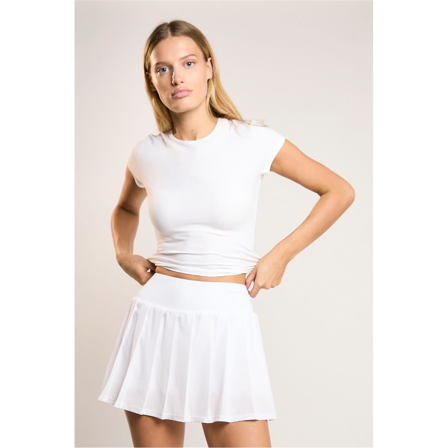 Agon White  Scoop Neck Crop Top