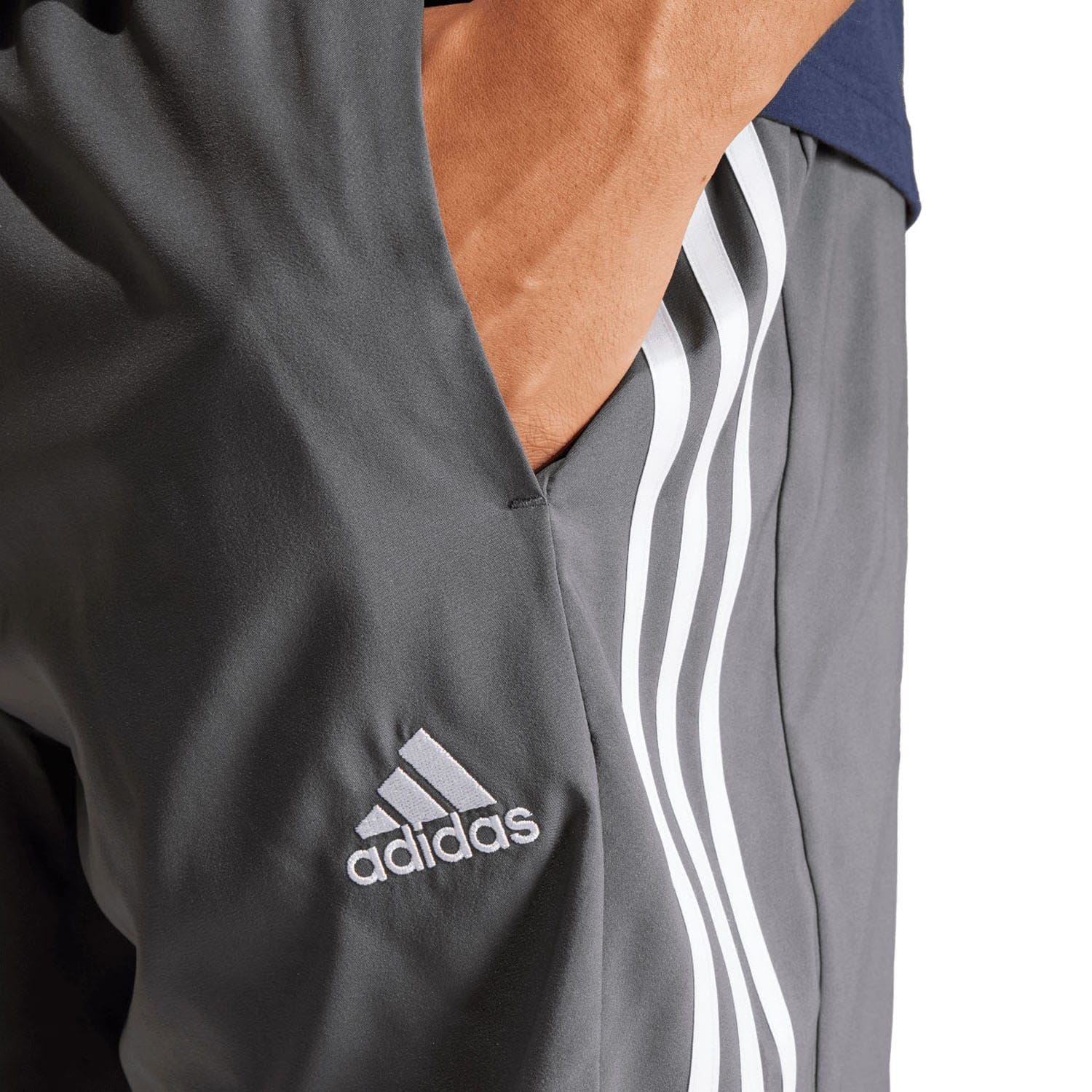 adidas Aeroready Essentials Chelsea 3-Stripes Shorts
