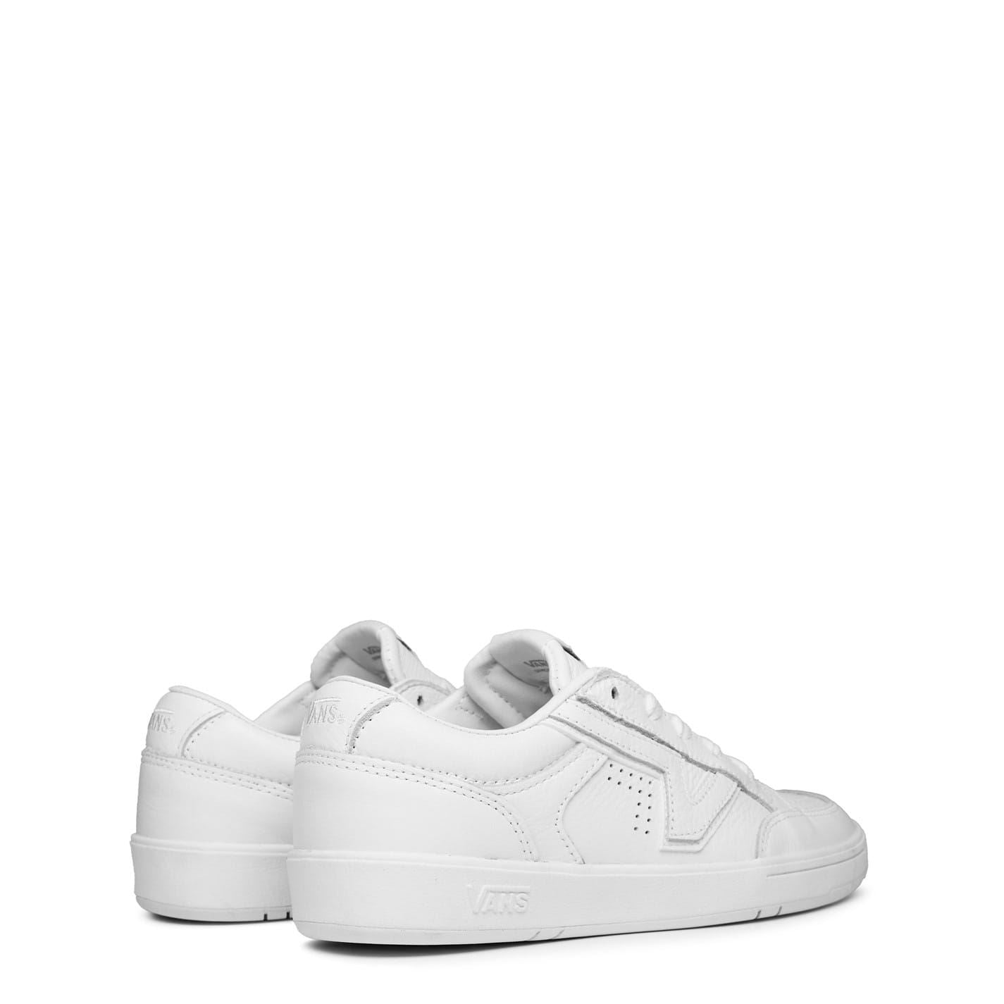 Vans Comfycush Low Top Sneakers