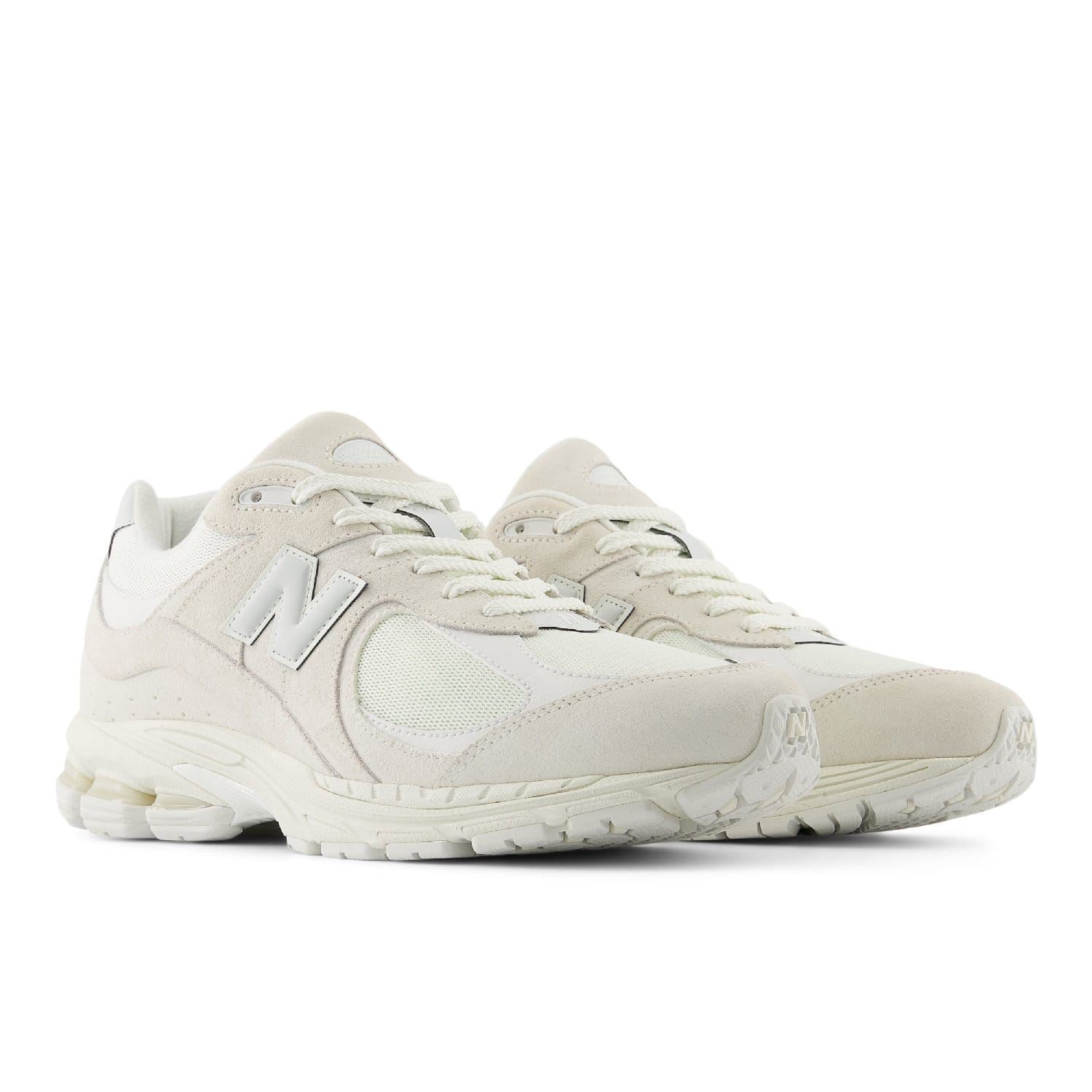 New Balance 2002R Trainers