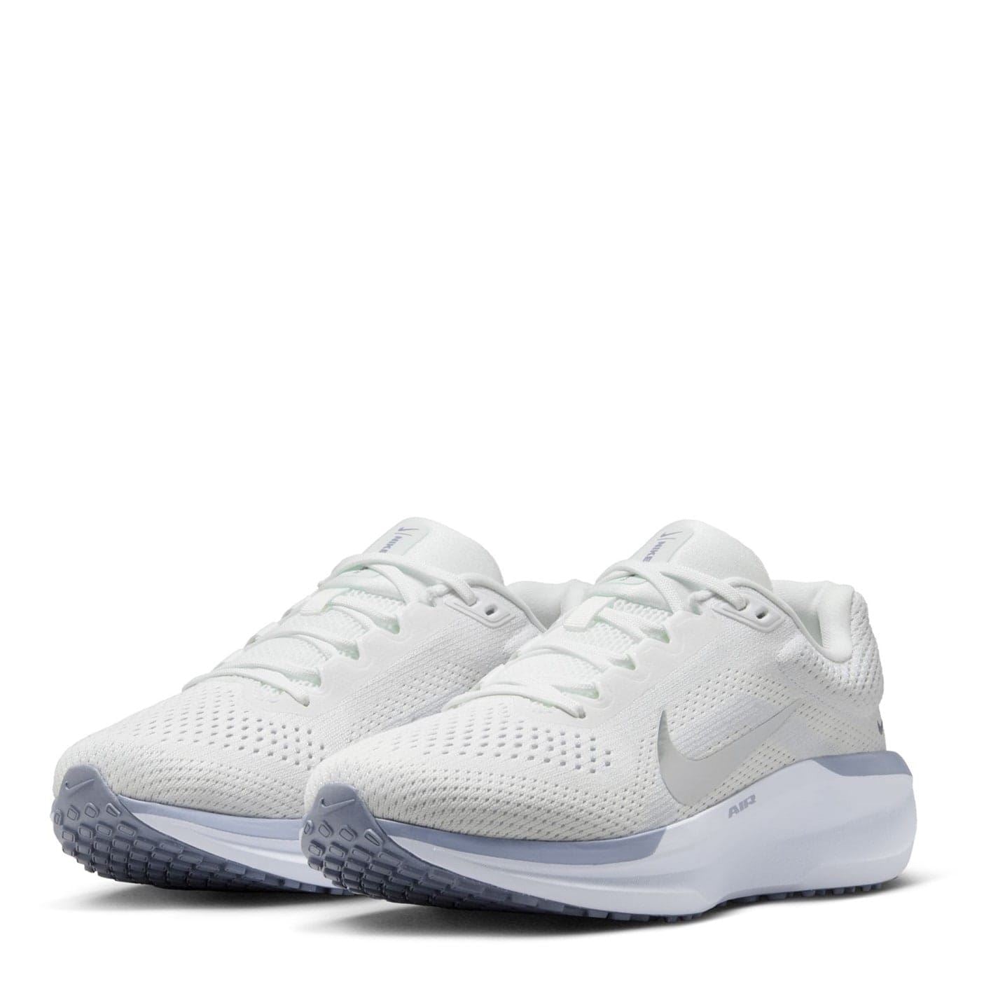 Nike Womens 11 Road Running Shoes