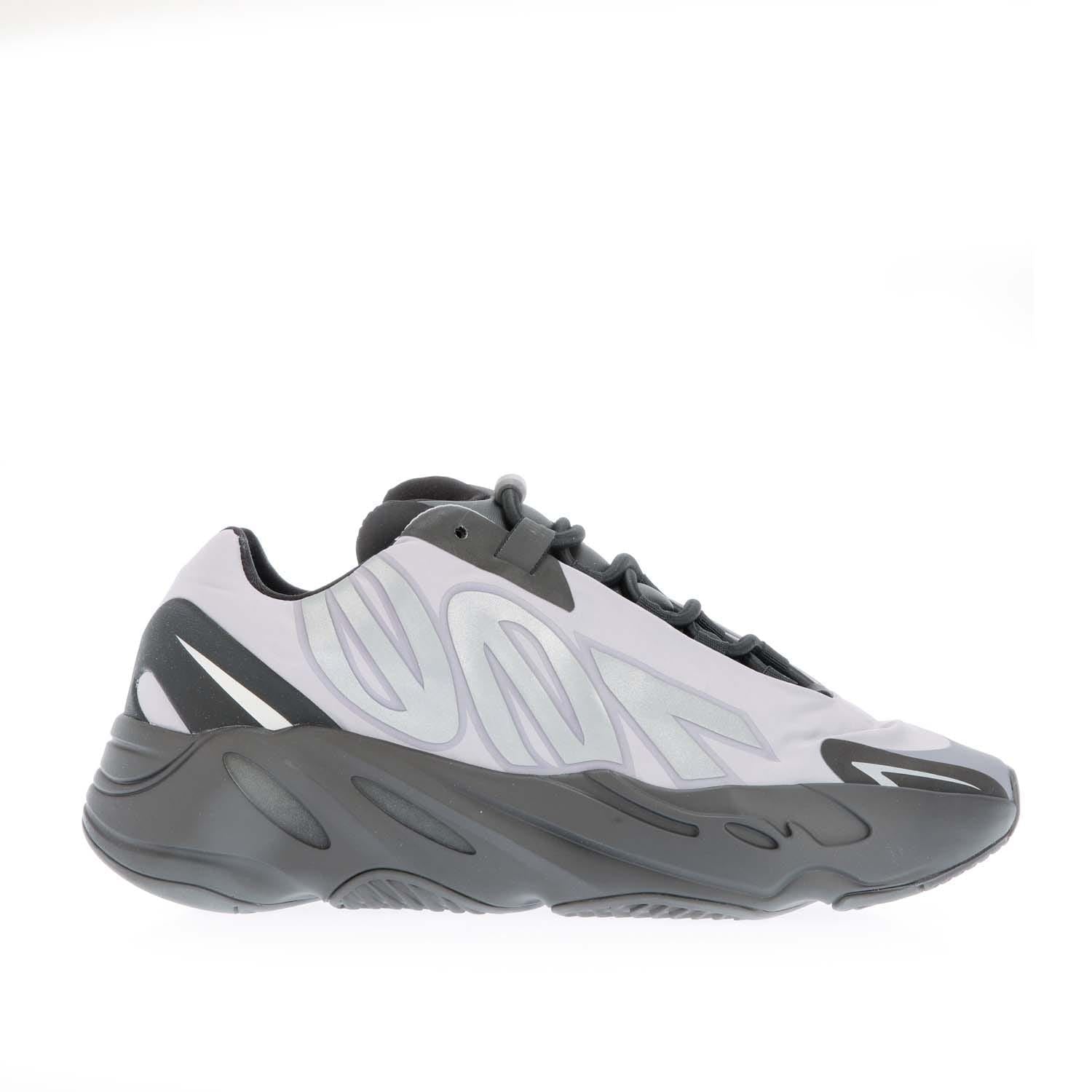 Yeezy 700 MNVN Trainers