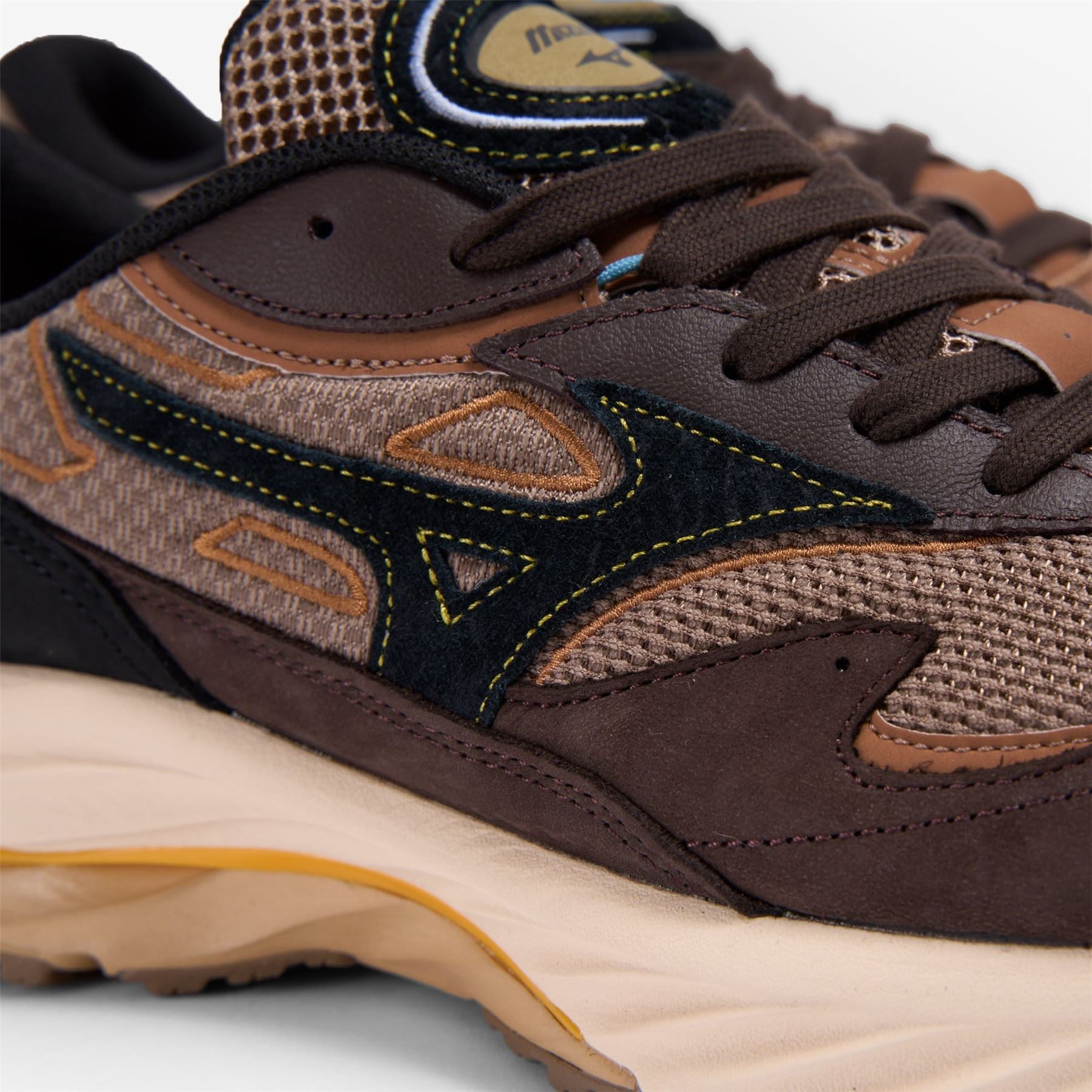 Mizuno Wave Rider Trainer
