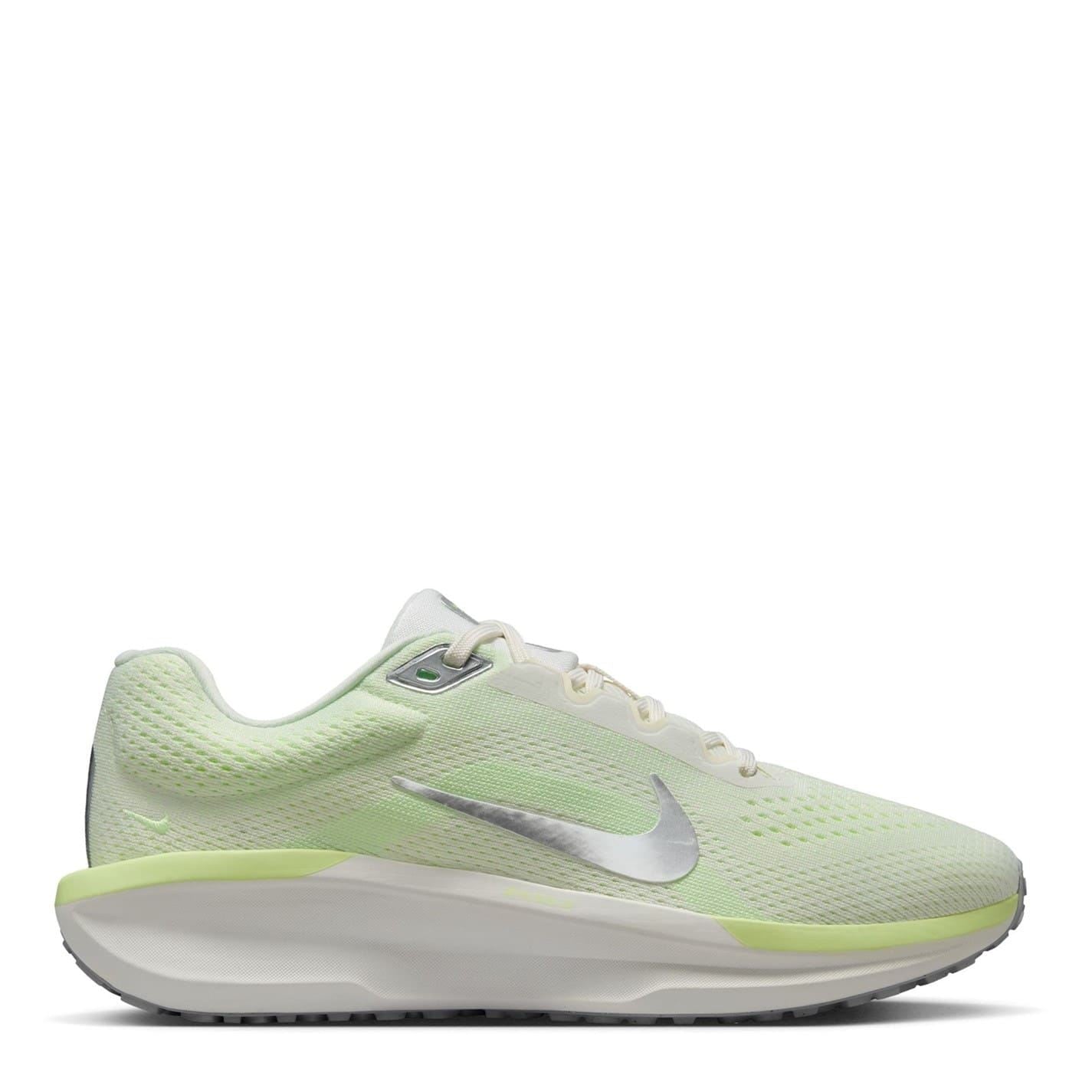 Nike Womens 11 Road Running Shoes
