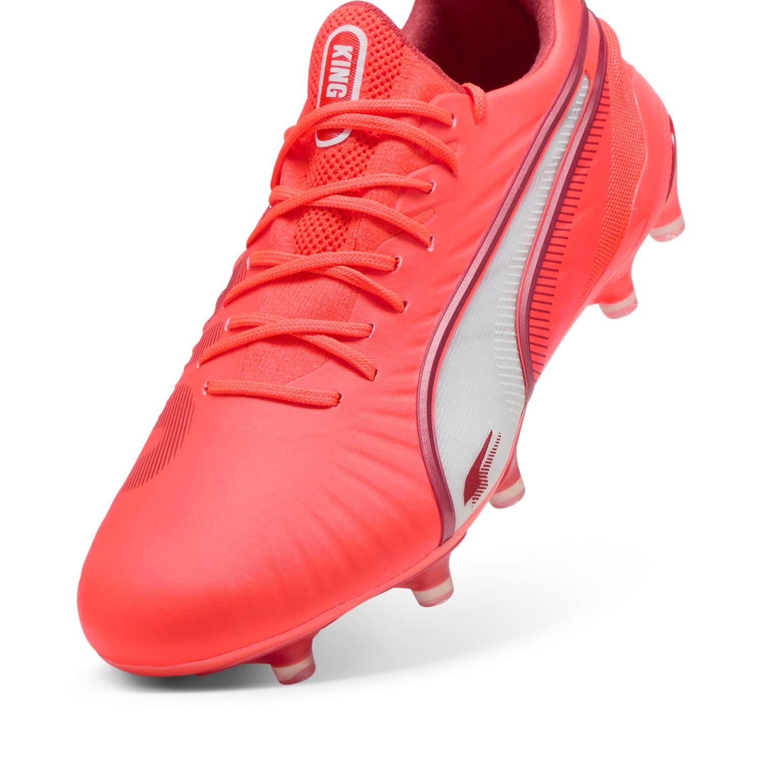 Puma King Ultimate FG/AG Football Boots