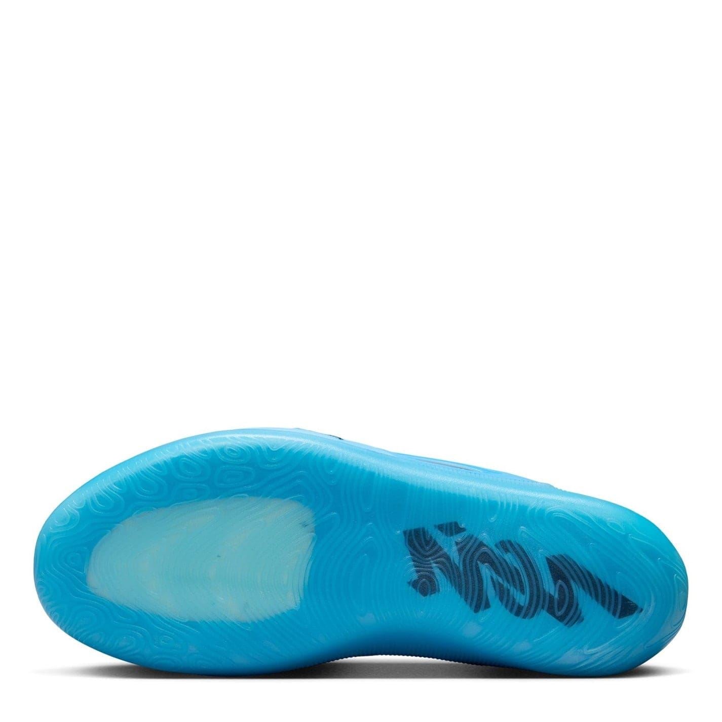 Air Jordan Zion 4 Low Top Sneakers