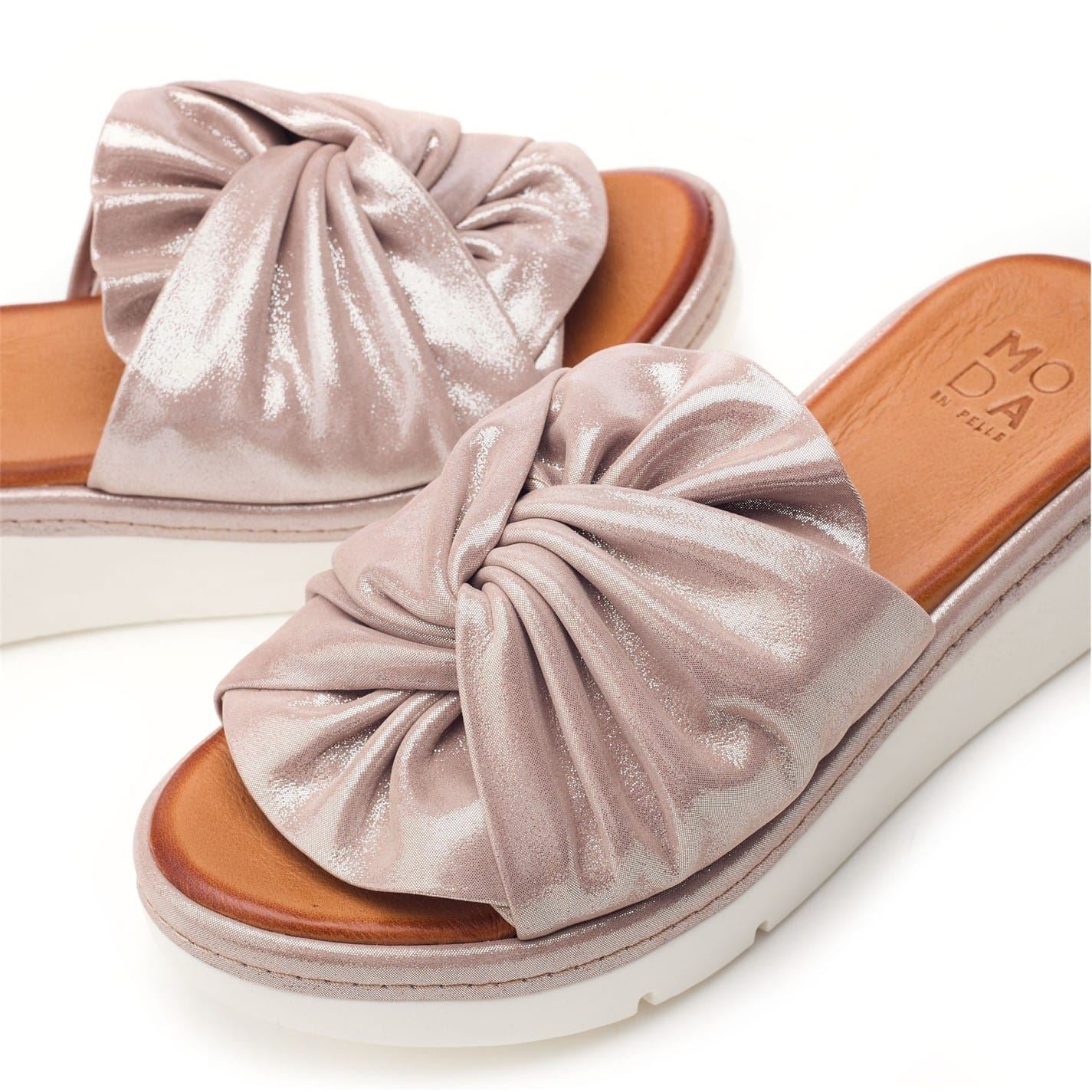 Moda in Pelle Ollin Slides Sandals