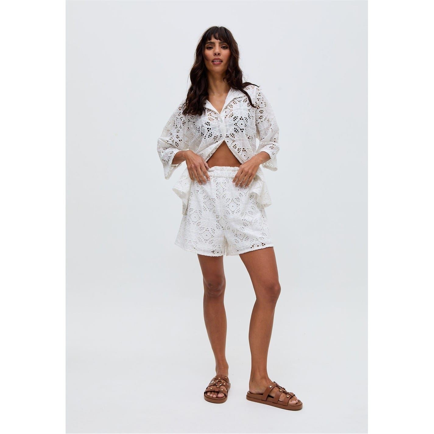 Raffya All Over Broderie Short In White